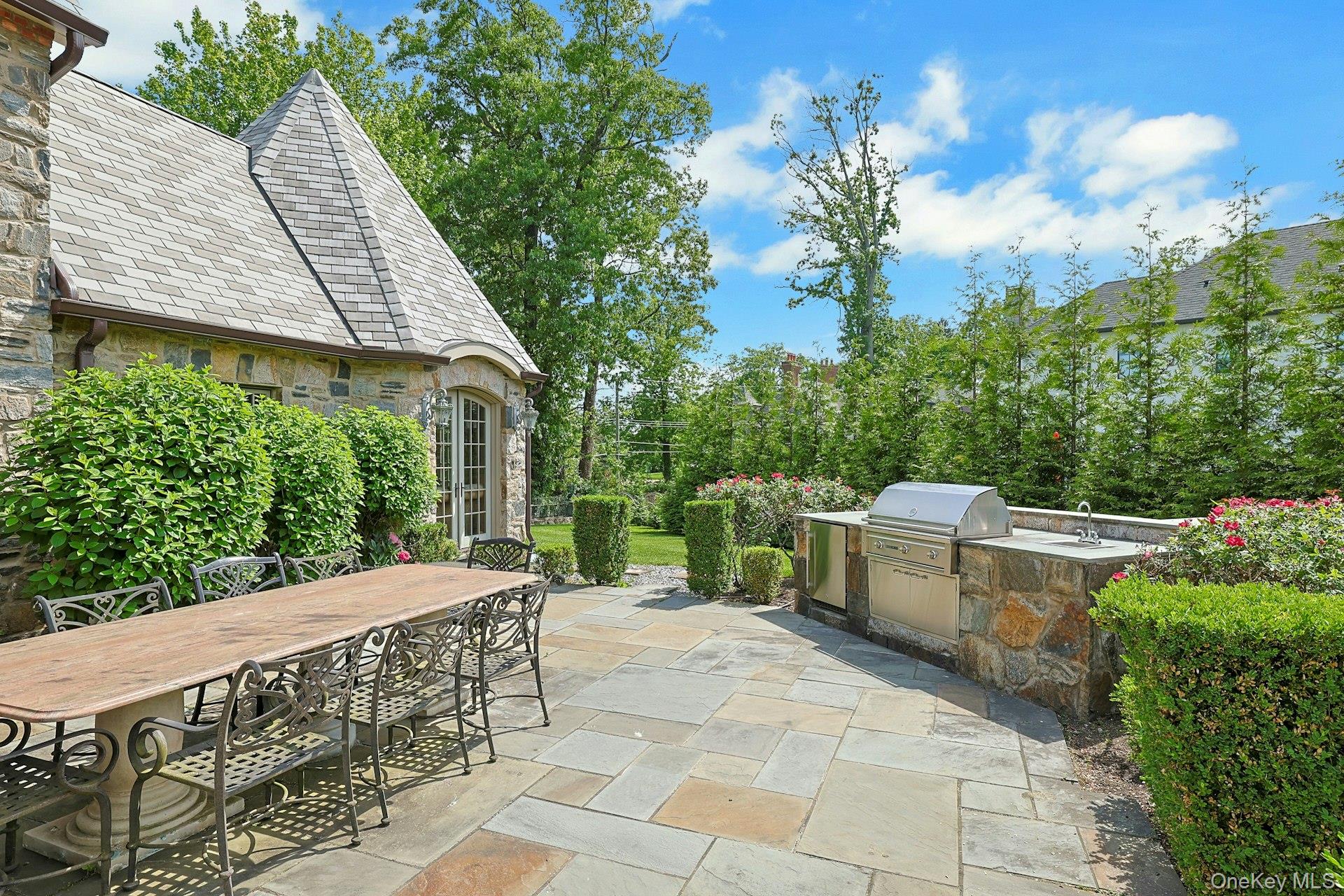 77 Deerhurst Road – For Rent photo 18