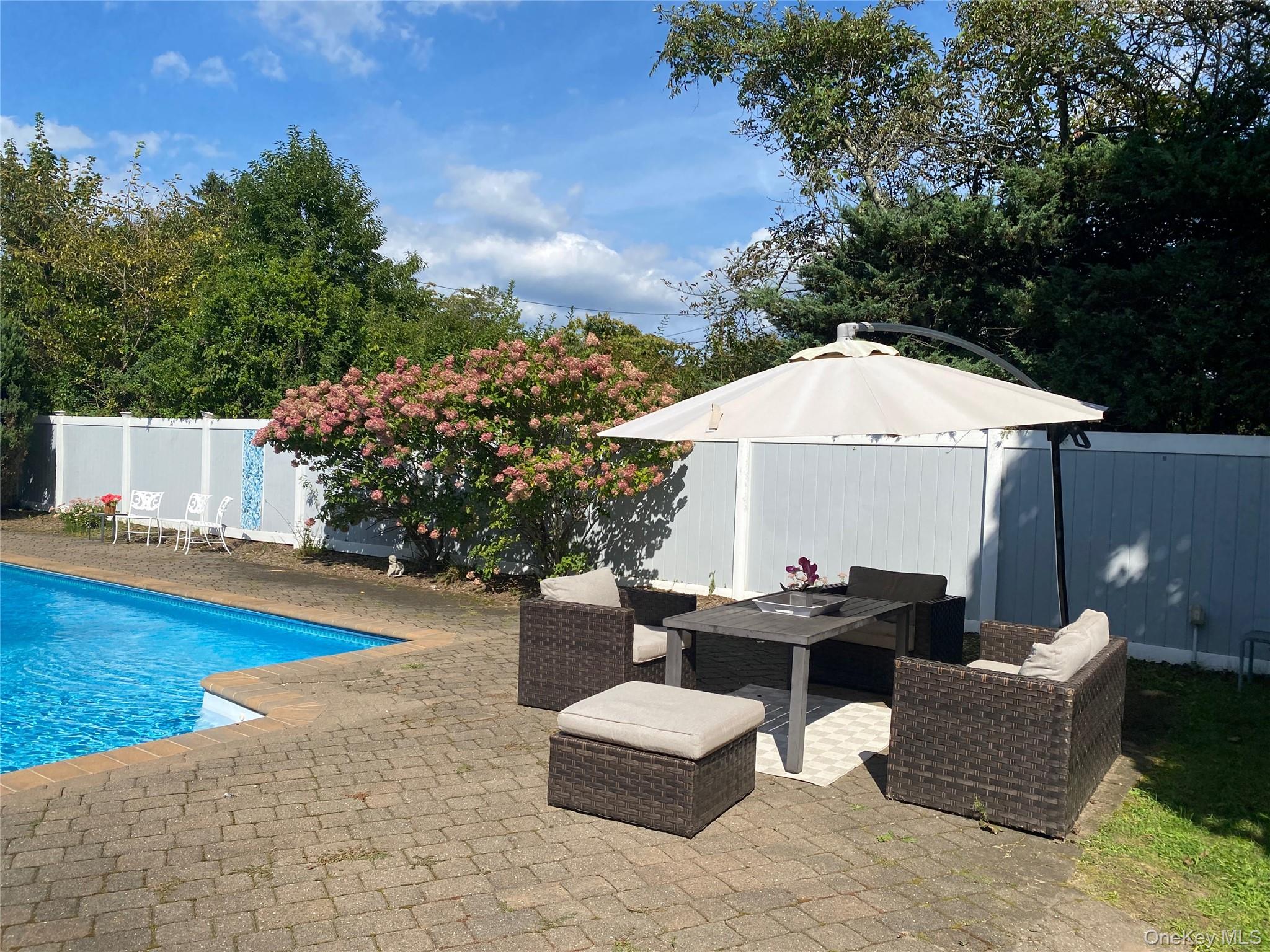 2 Rockrose Lane – For Sale photo 23