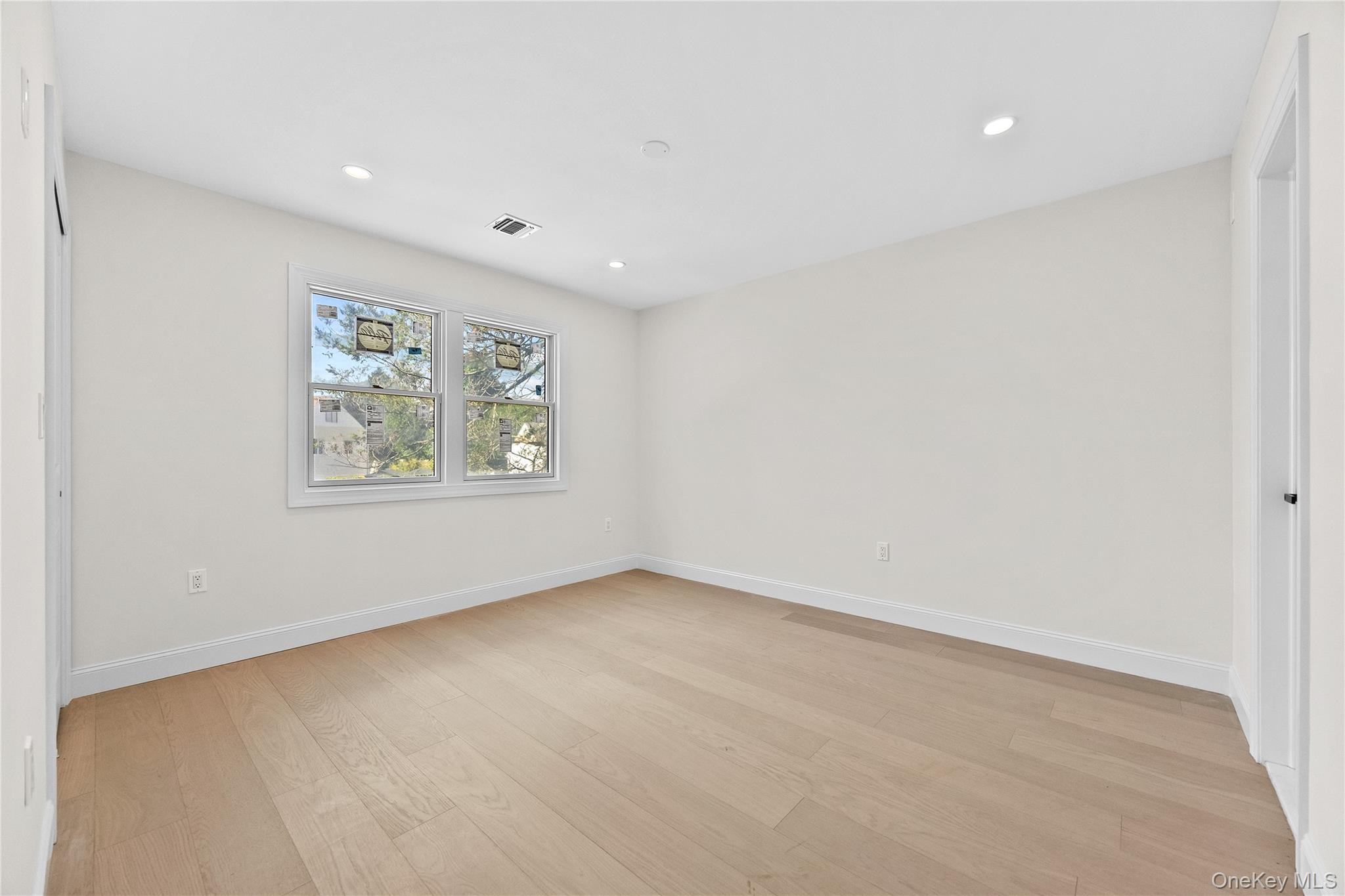 2 Circle Drive – For Sale photo 28