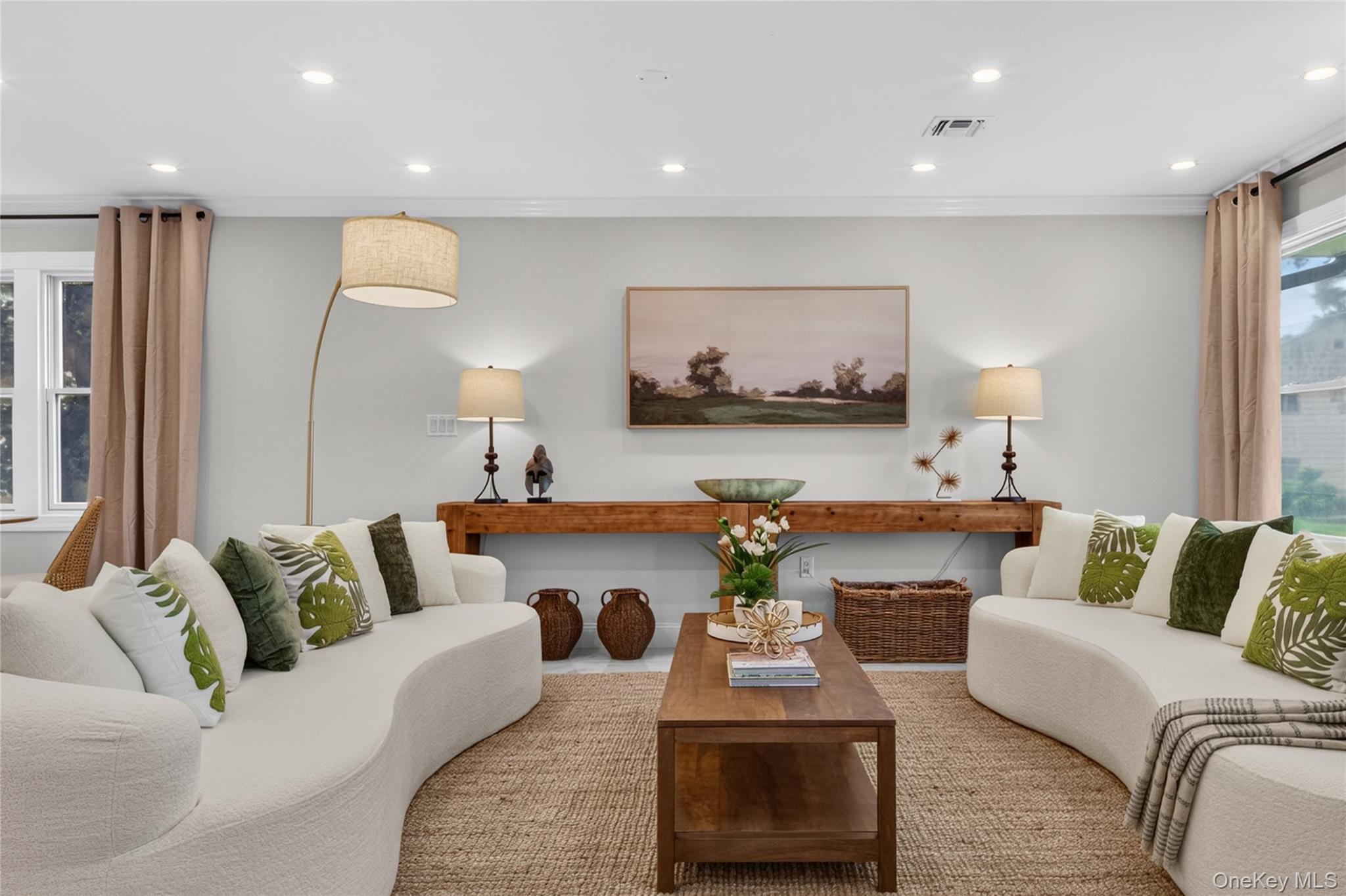 2 Circle Drive – For Sale photo 4