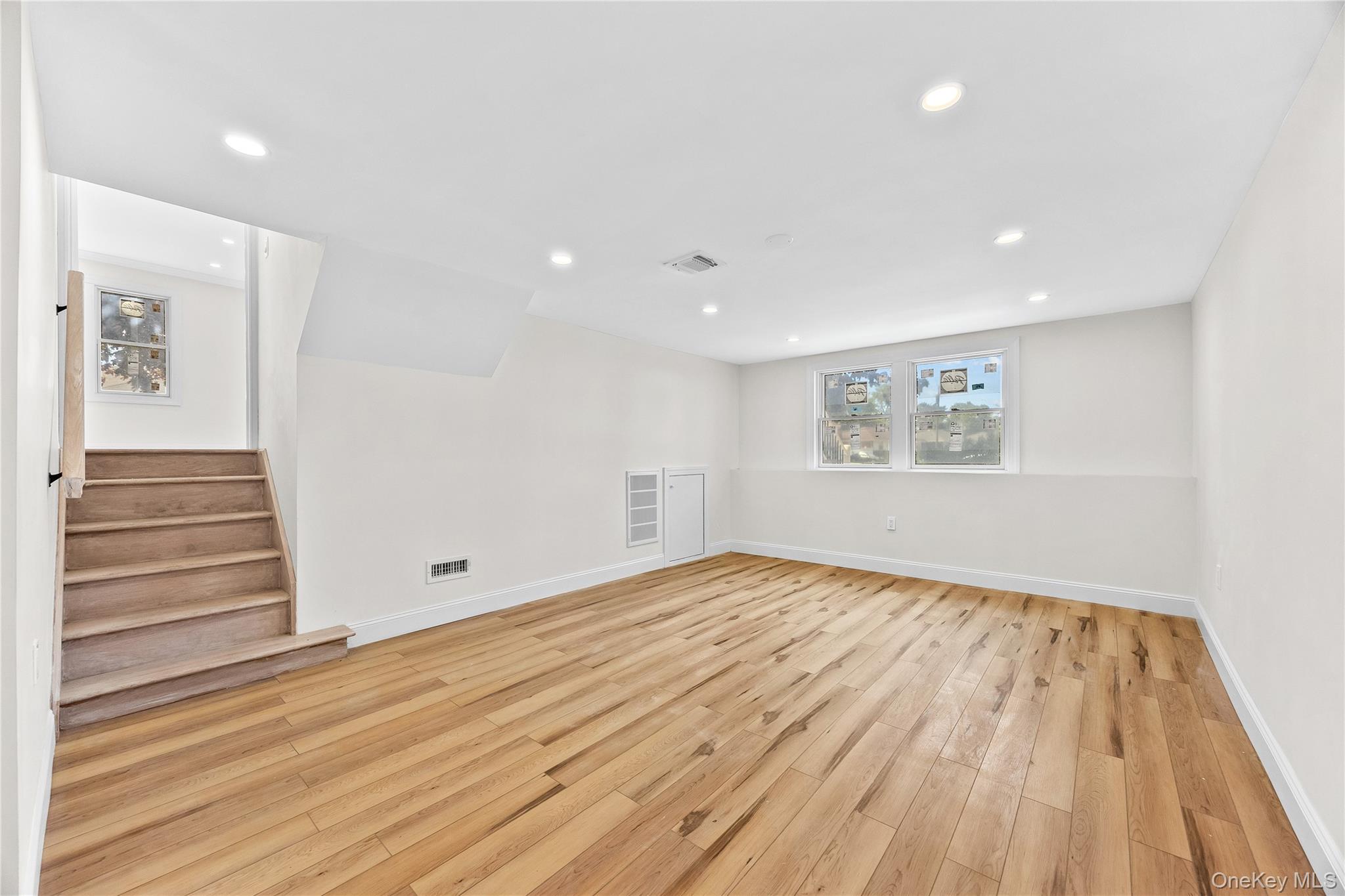 2 Circle Drive – For Sale photo 33