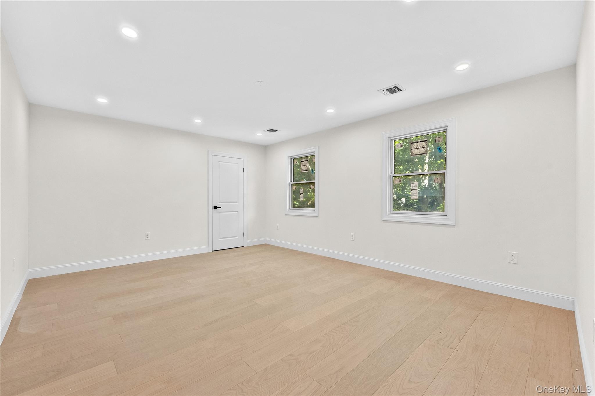 2 Circle Drive – For Sale photo 24