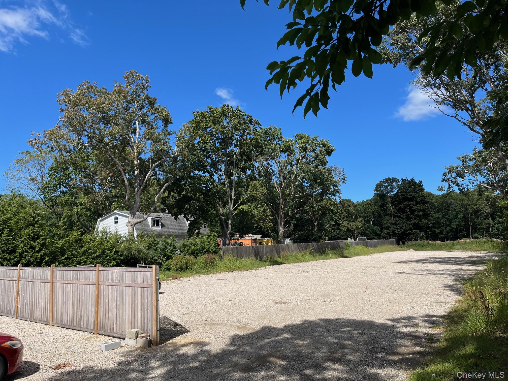360 Montauk Hwy – For Rent