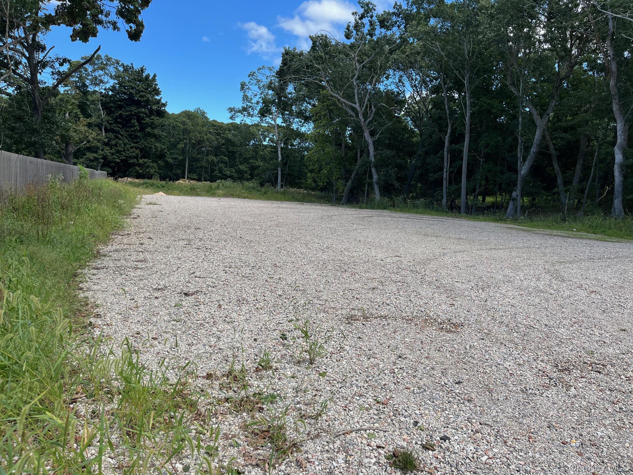 360 Montauk Hwy – For Rent photo 5