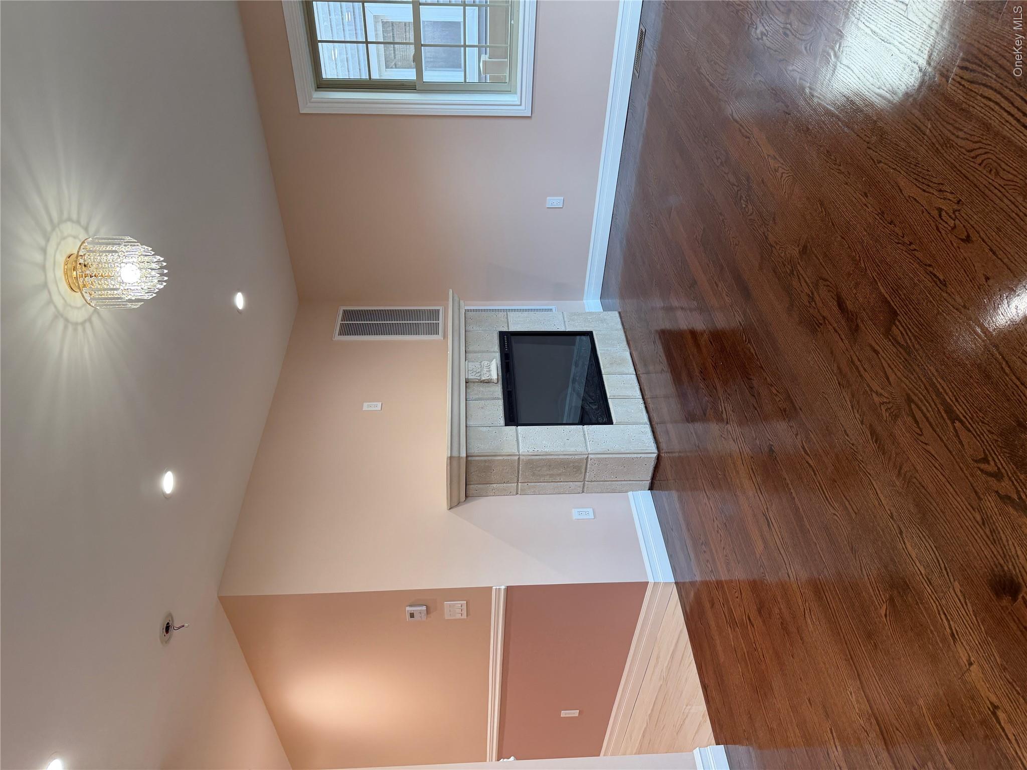 12814 146th Street – For Sale photo 17
