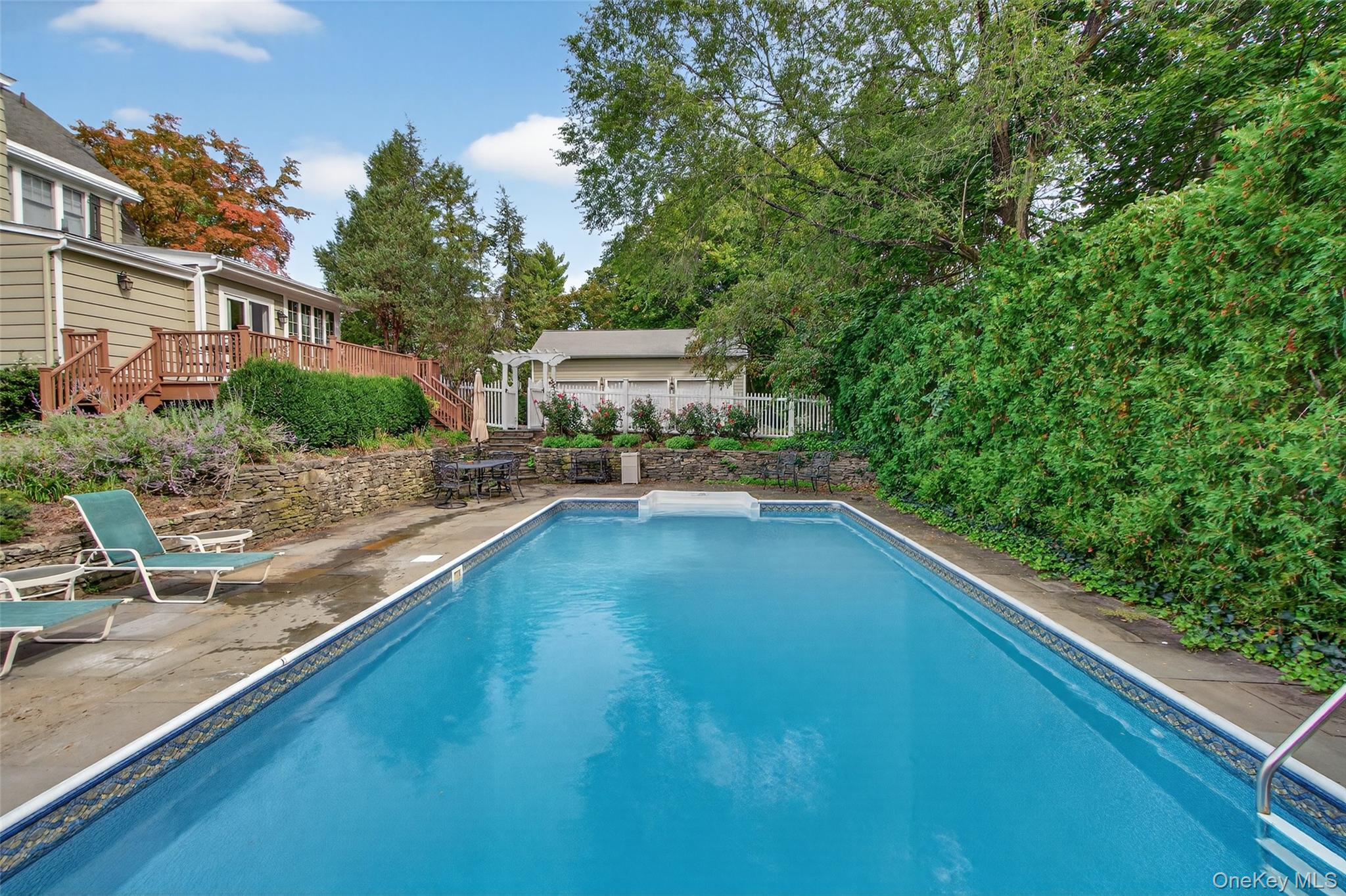 28 Observatory Drive – For Sale photo 2