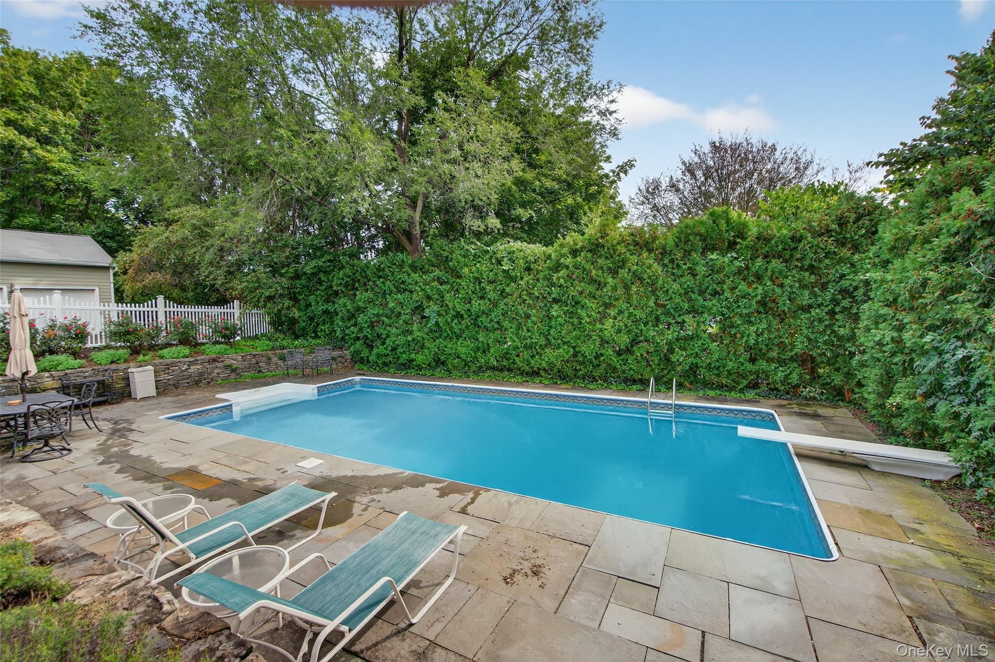 28 Observatory Drive – For Sale photo 3