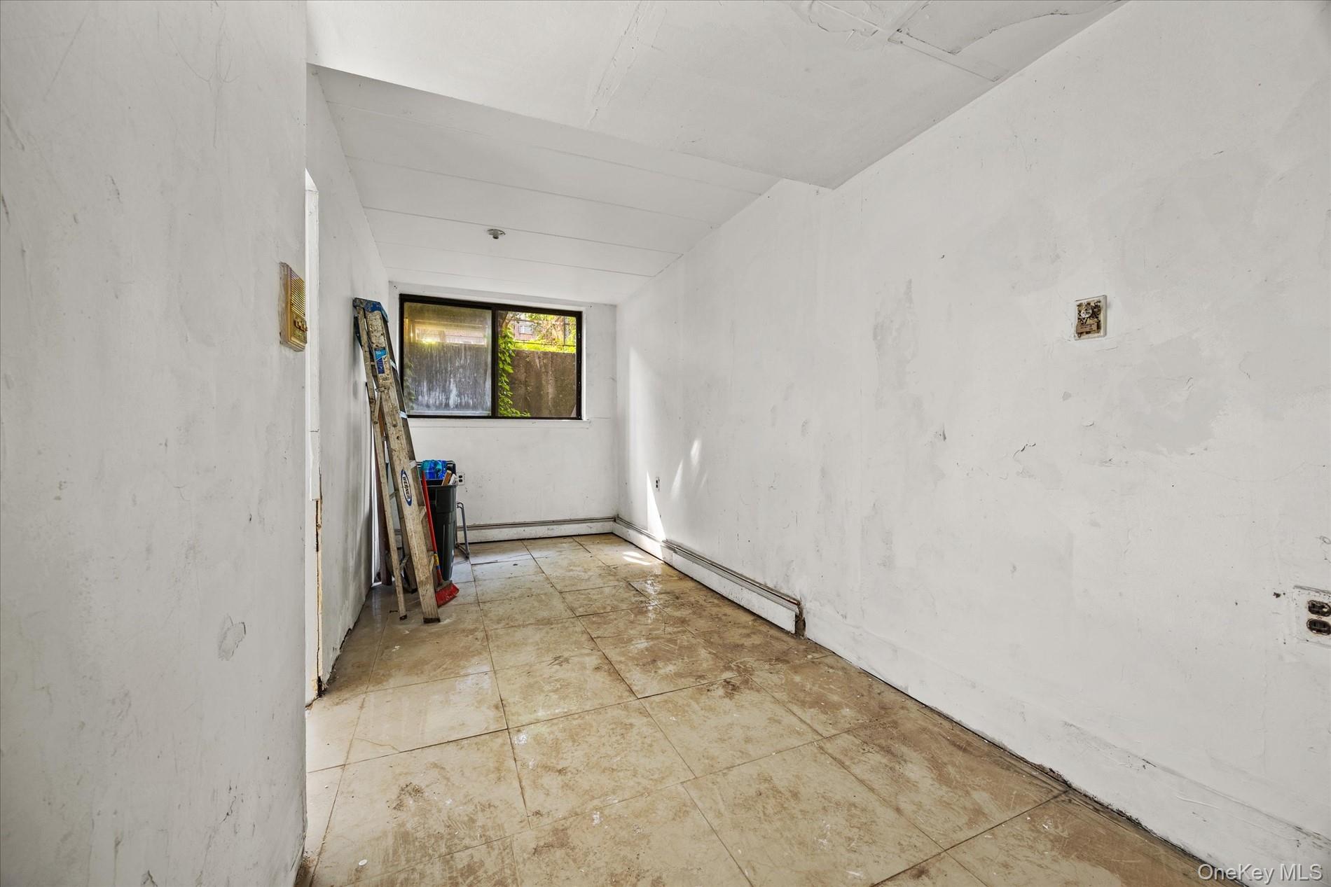 140-14 33rd Avenue, Unit 101 photo 13