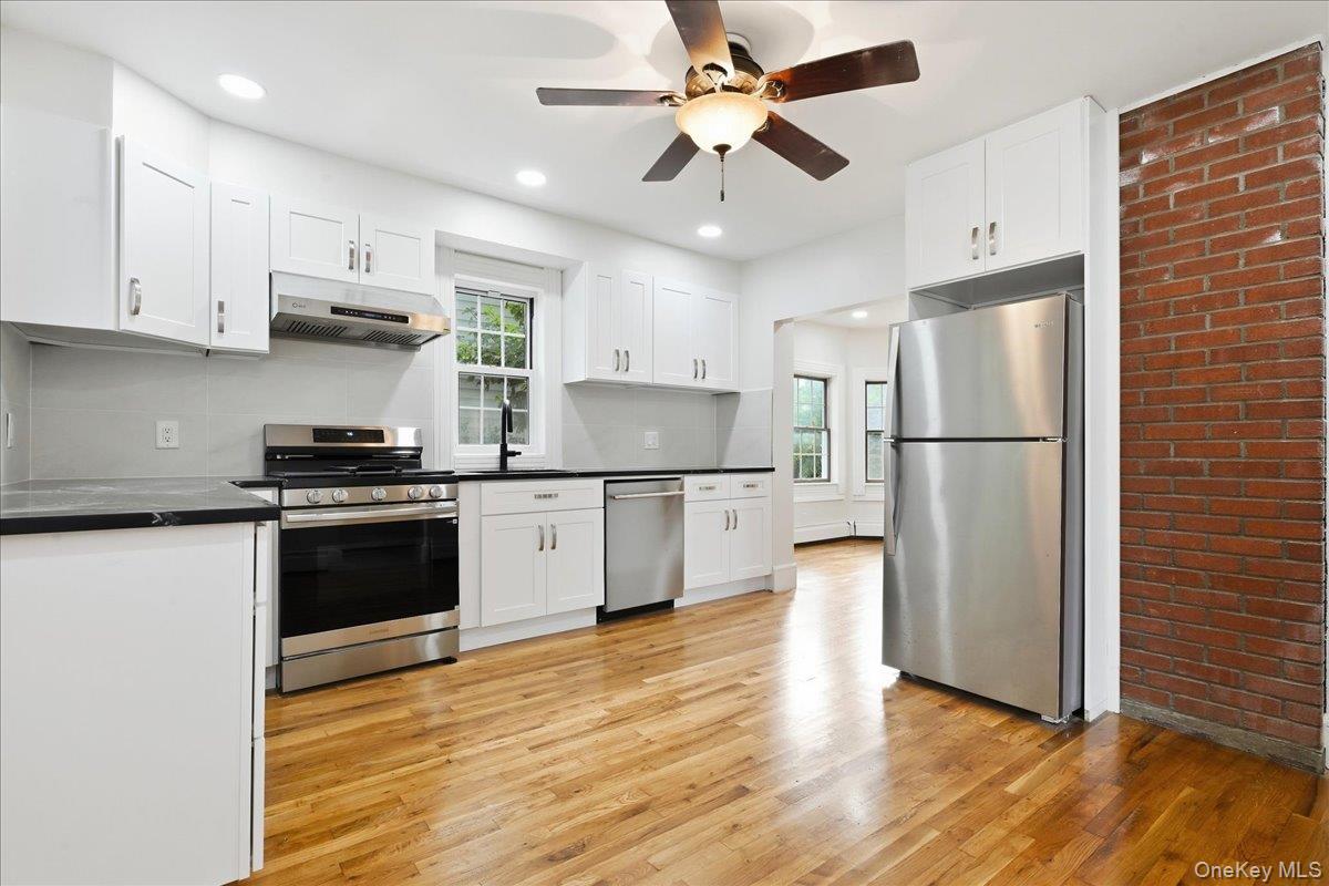 42 Chestnut Street – For Rent photo 12