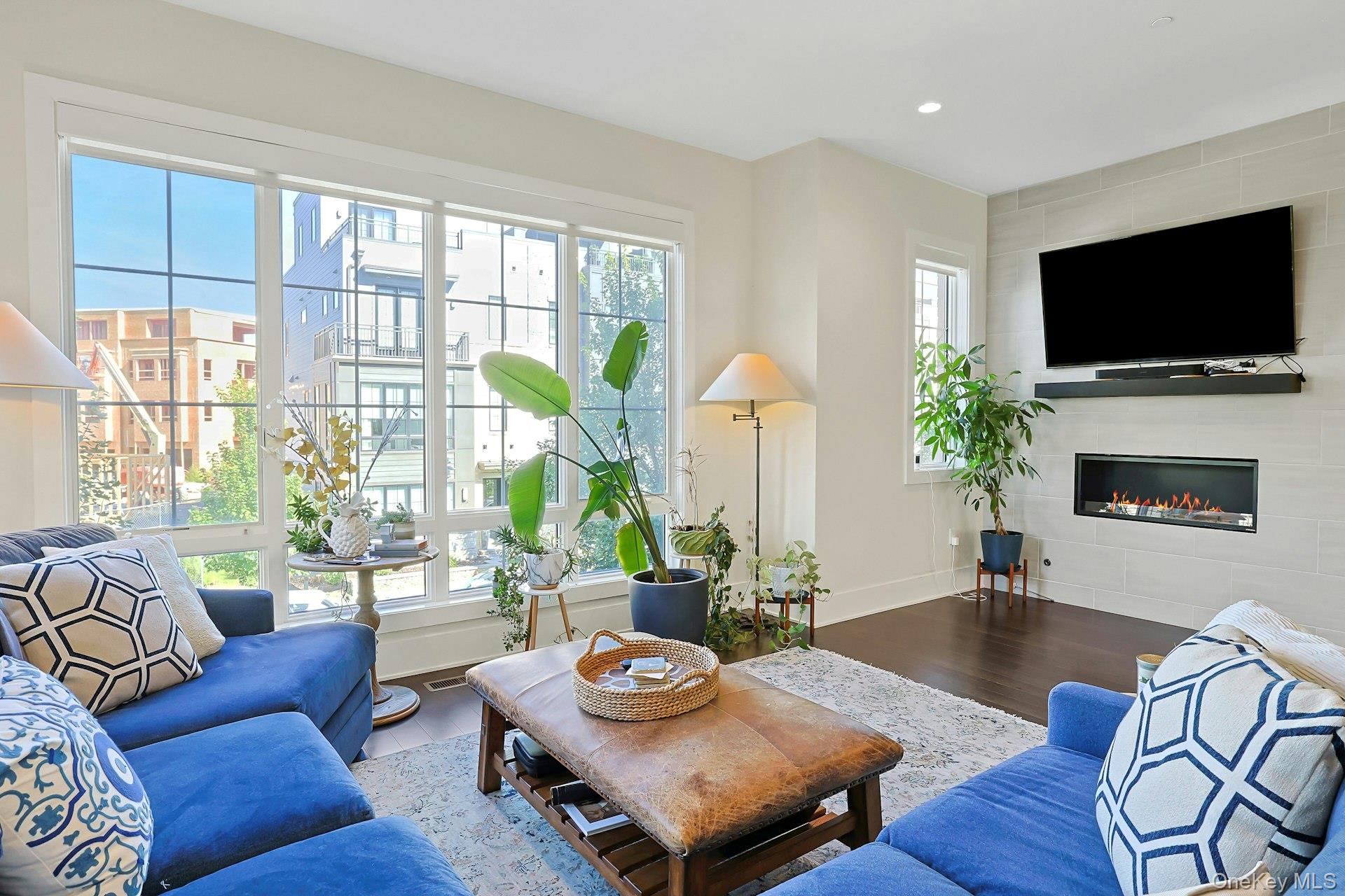 323 Palisades Boulevard – For Sale photo 10