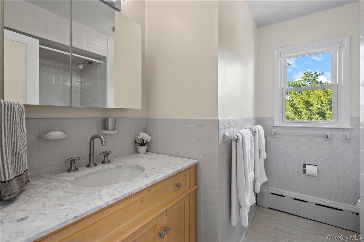 160 Park Avenue, Unit Left Side photo 20