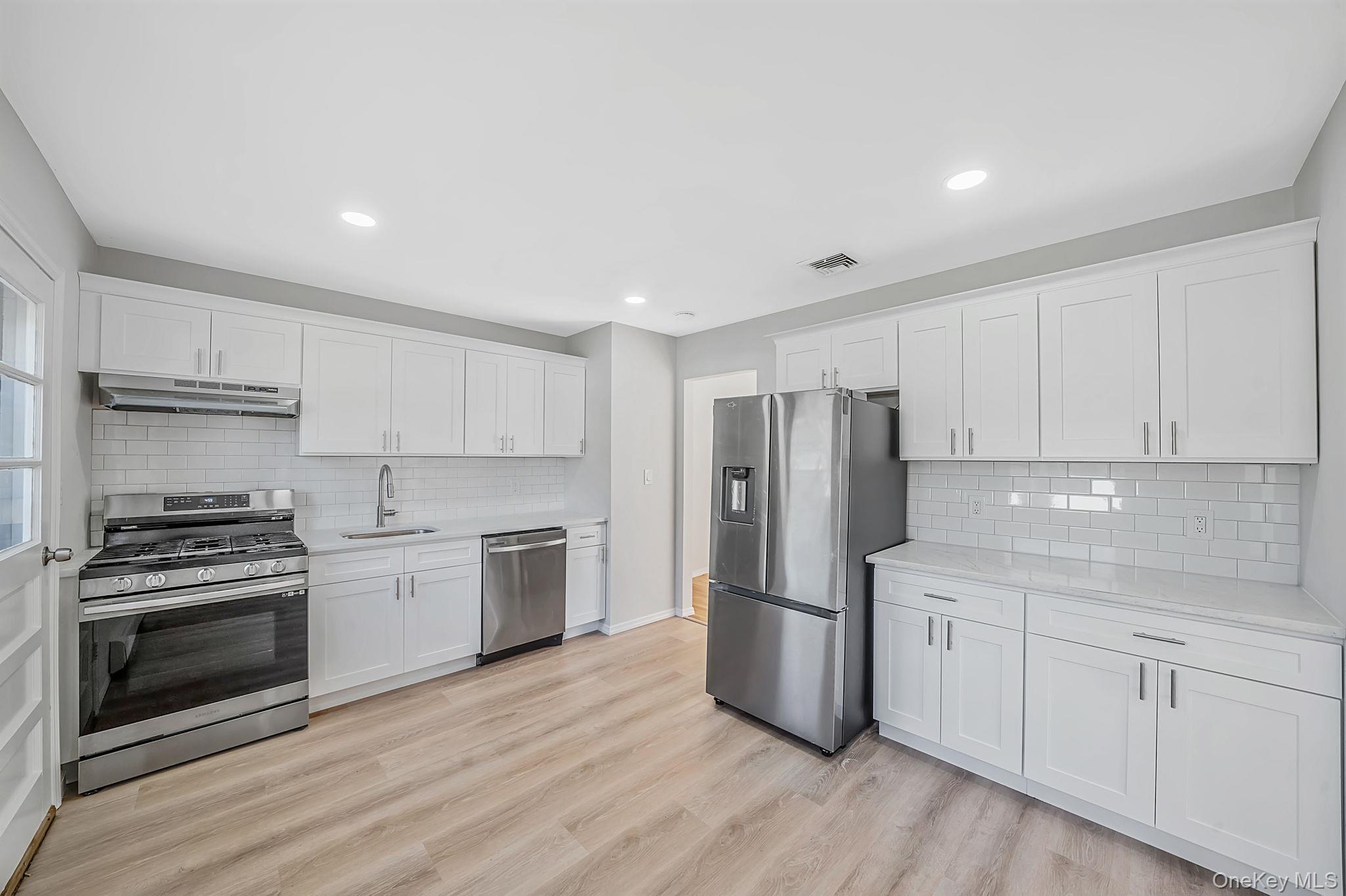 3 Richlee Drive – For Sale photo 12