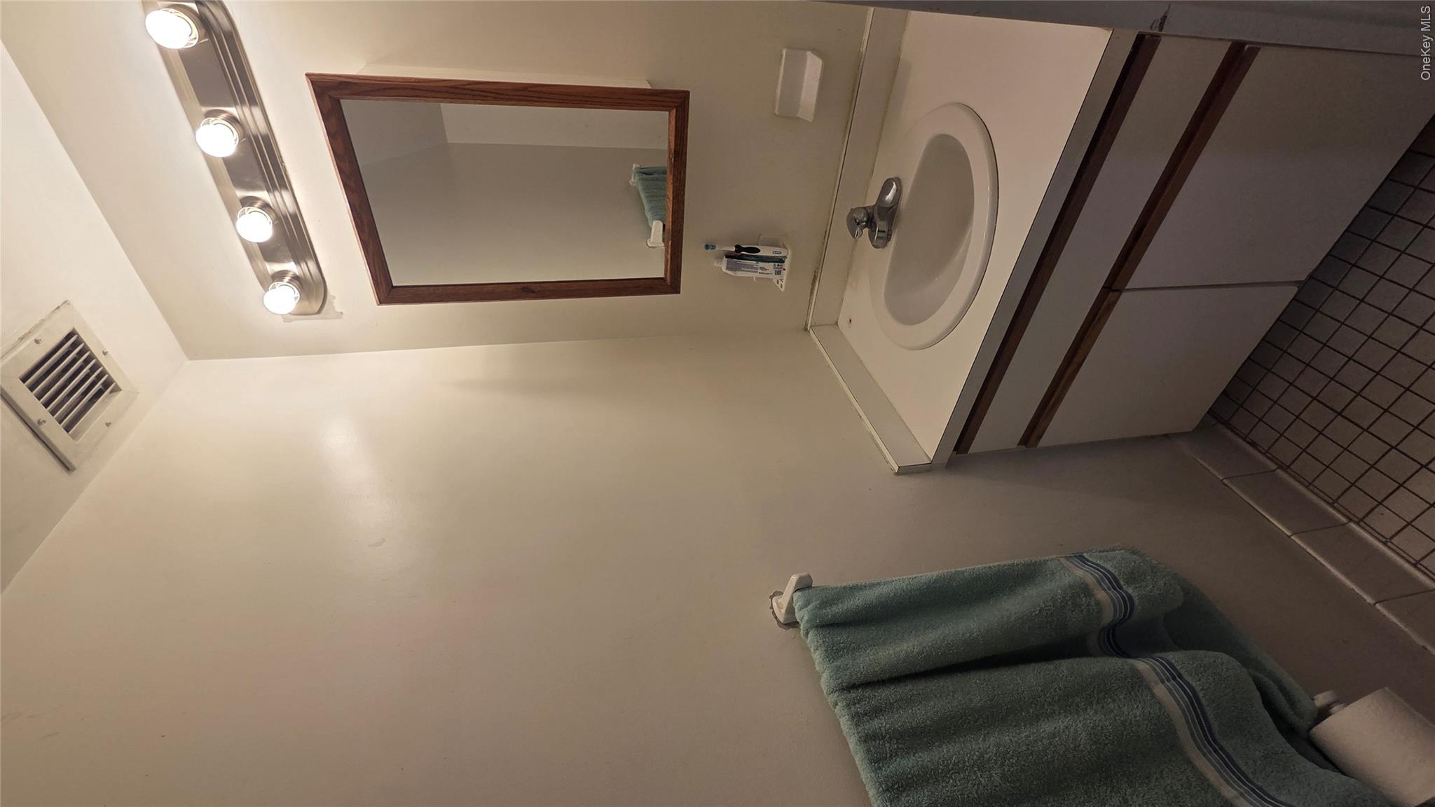 527 E 156th Street, Unit 67D photo 5