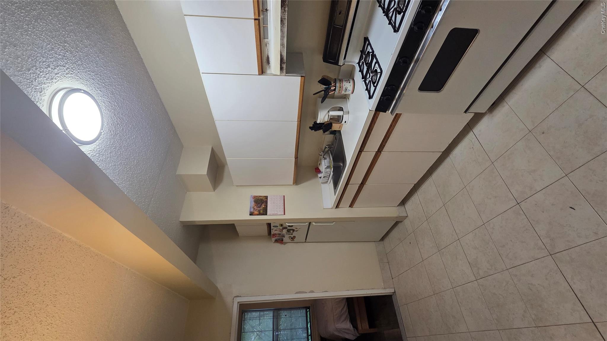 527 E 156th Street, Unit 67D photo 4