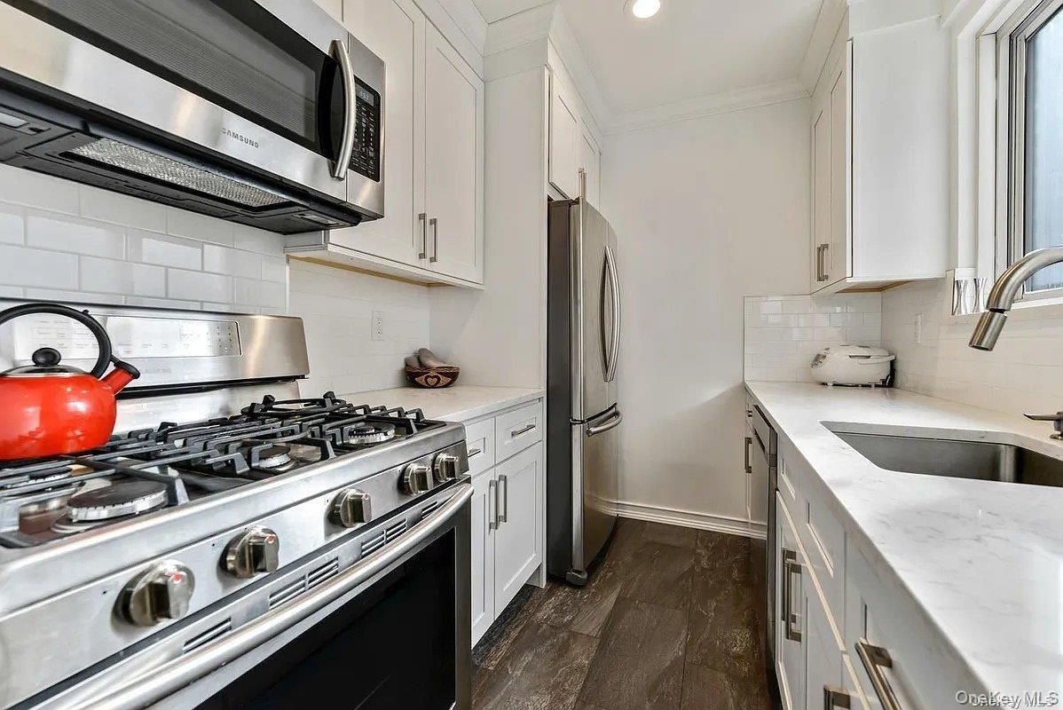 71-36 110th Street, Unit 6/H photo 11