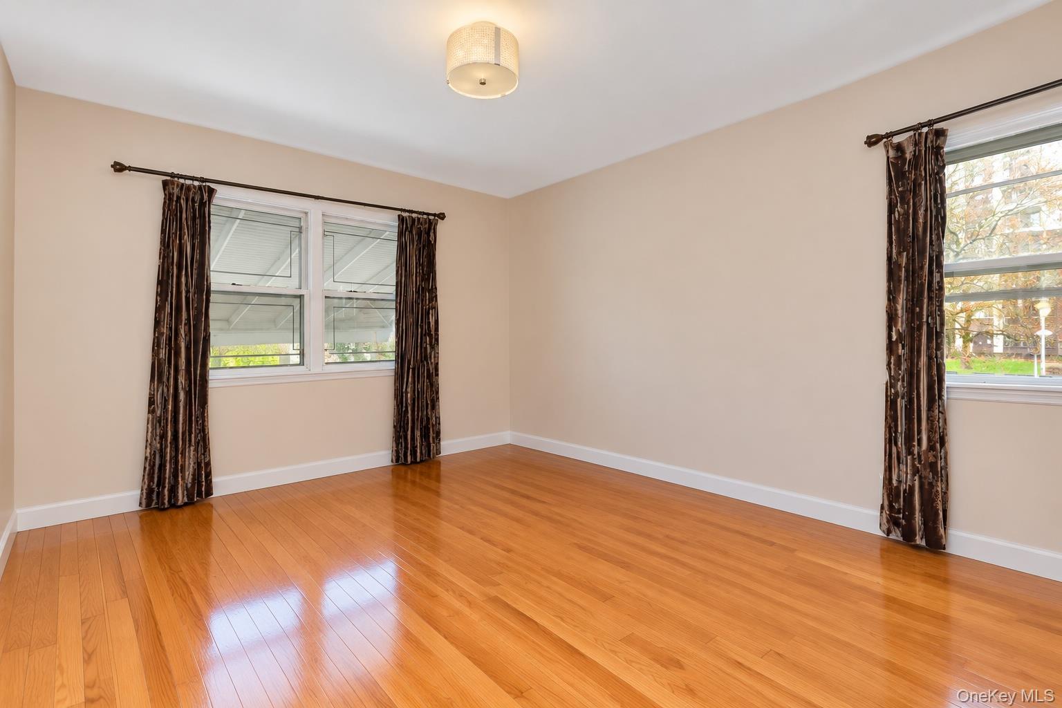 21540 23rd Avenue – For Sale photo 3