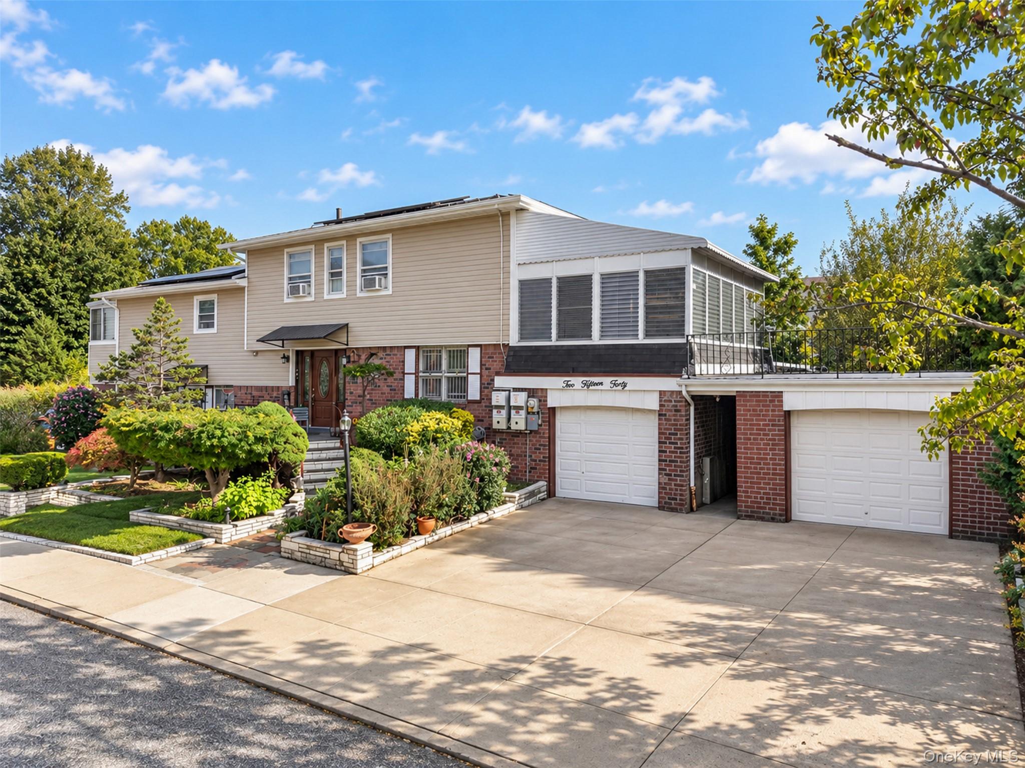 21540 23rd Avenue – For Sale photo 4