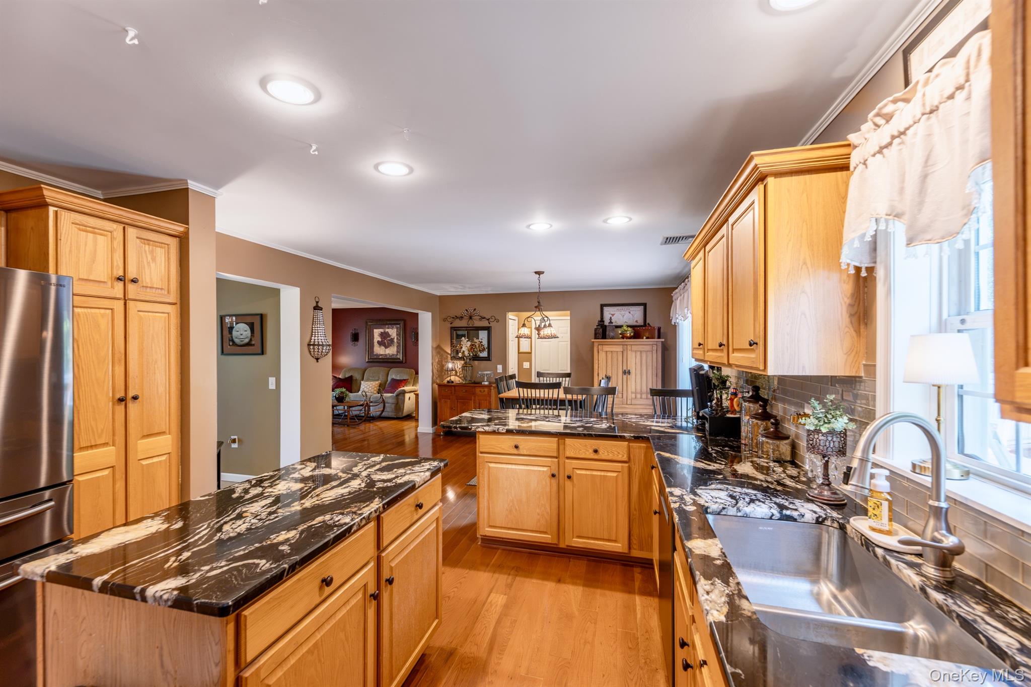 24 Deer Run Road – For Sale photo 16