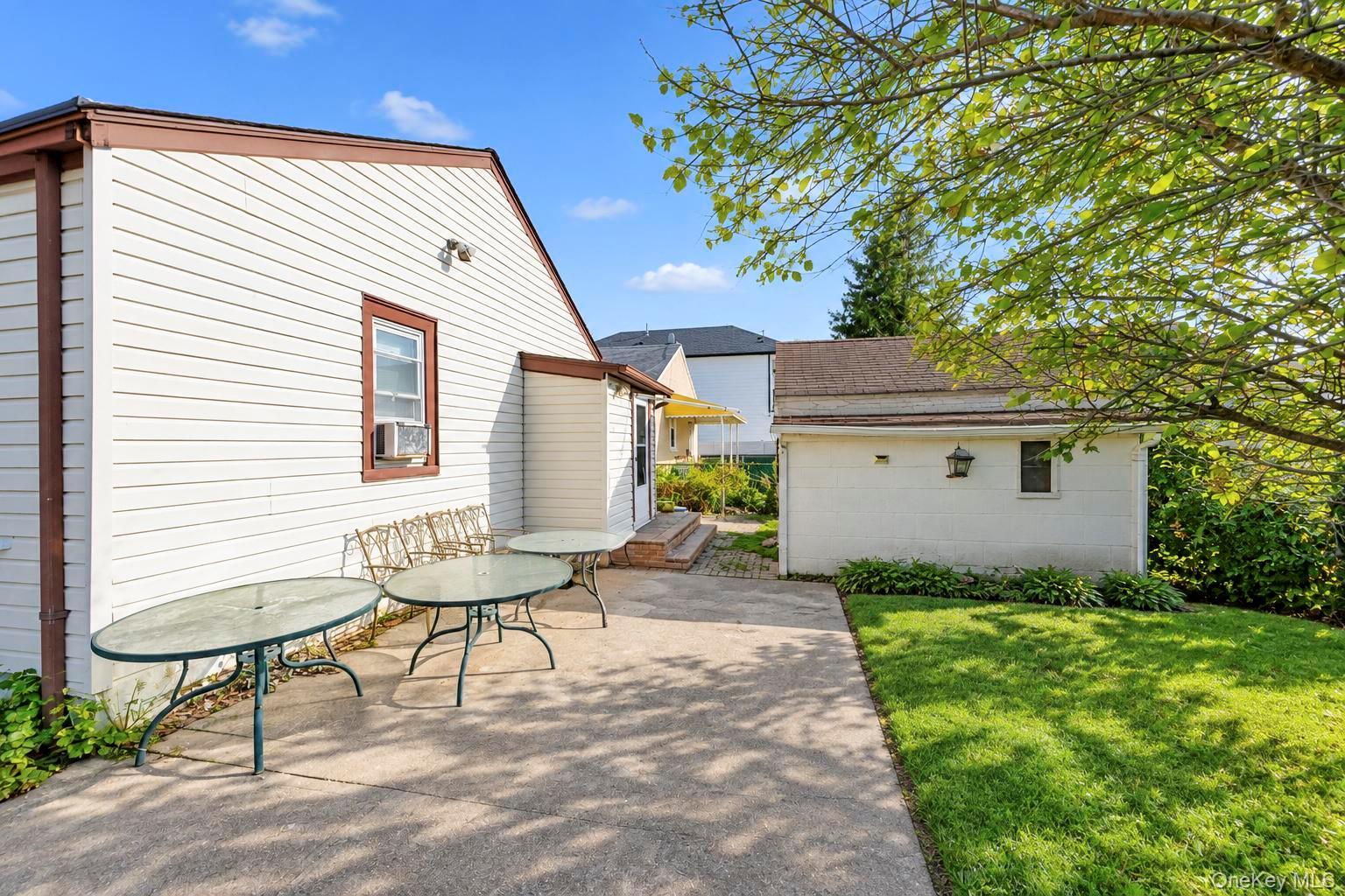 604 Clinton Avenue – For Sale photo 7