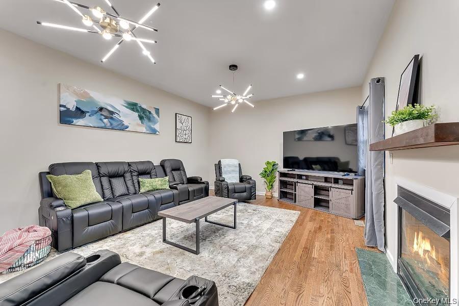 33 Potter Ln – For Sale photo 7