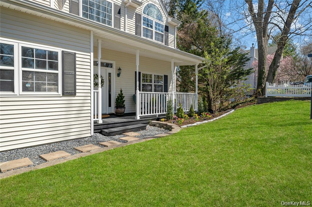 33 Potter Ln – For Sale photo 3