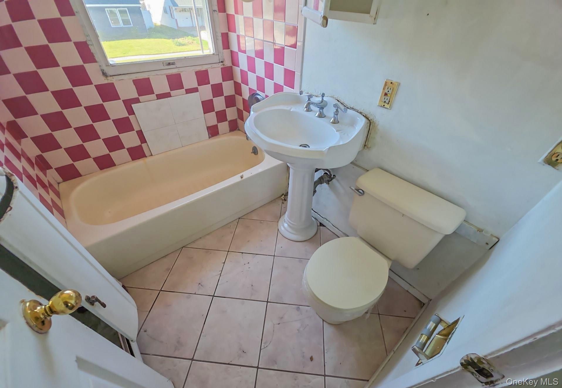 22 Tarry Lane – For Sale photo 10