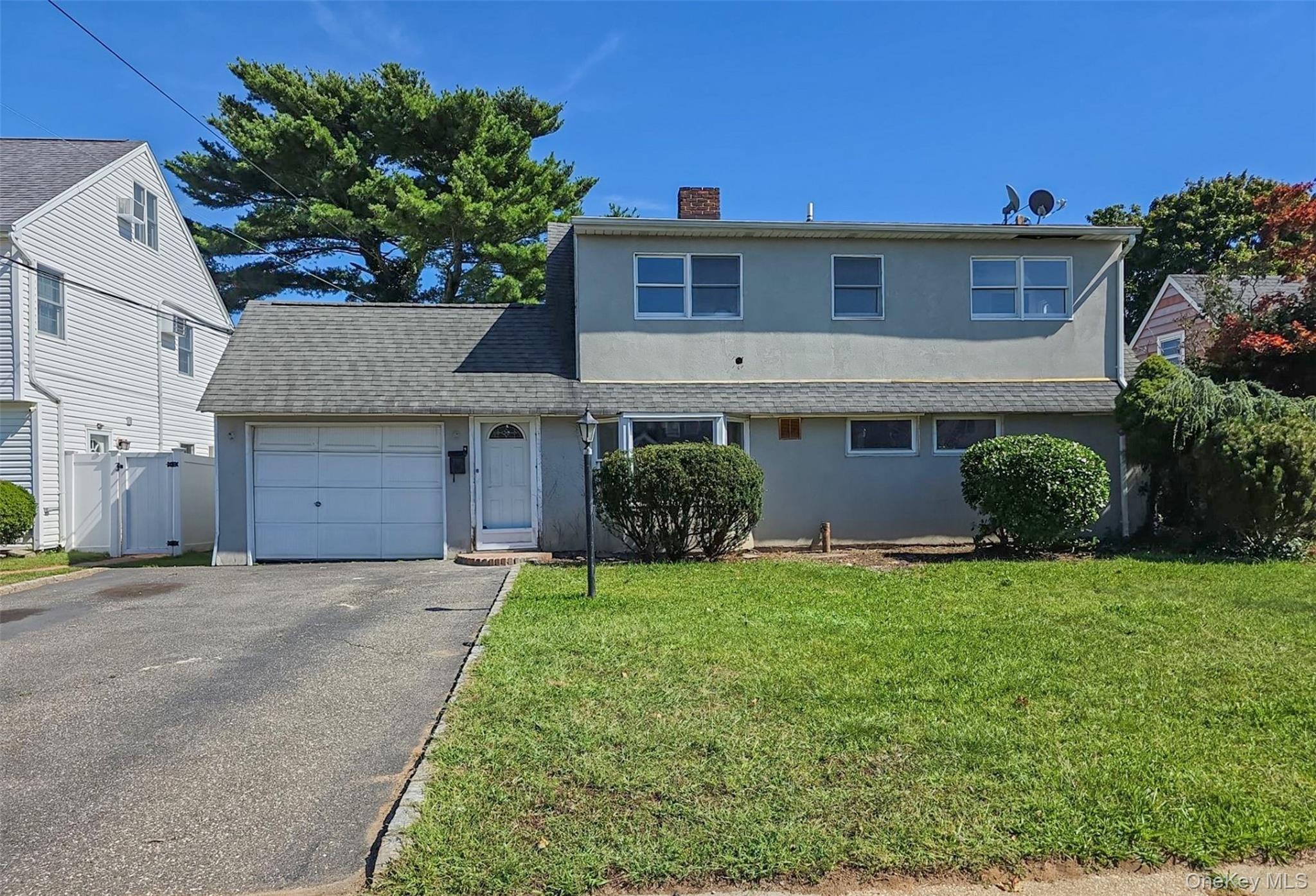 22 Tarry Lane – For Sale