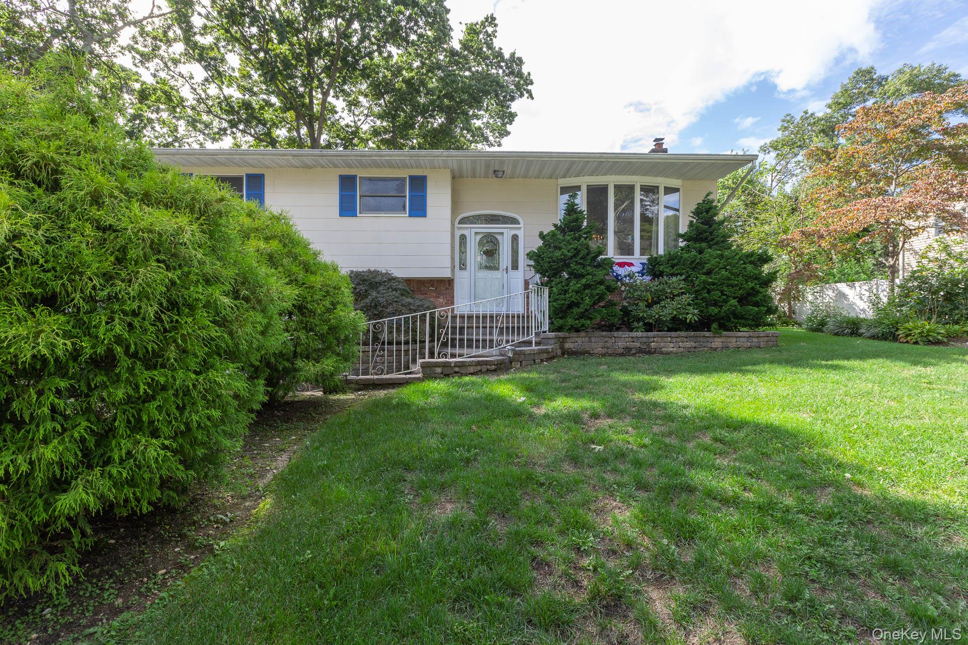 16 Arlington Avenue – For Sale photo 2