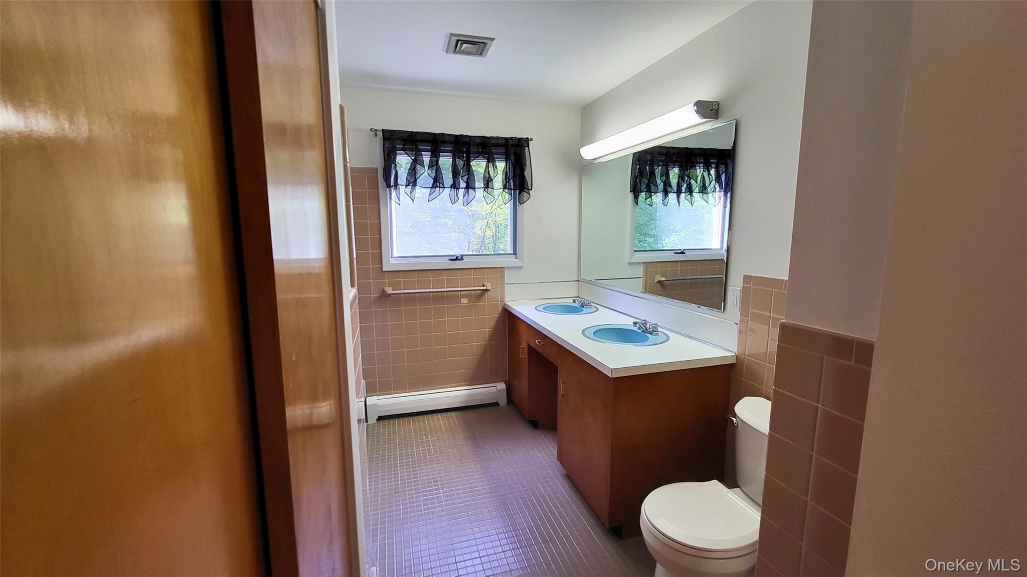 116 New Hackensack Road – For Rent photo 32