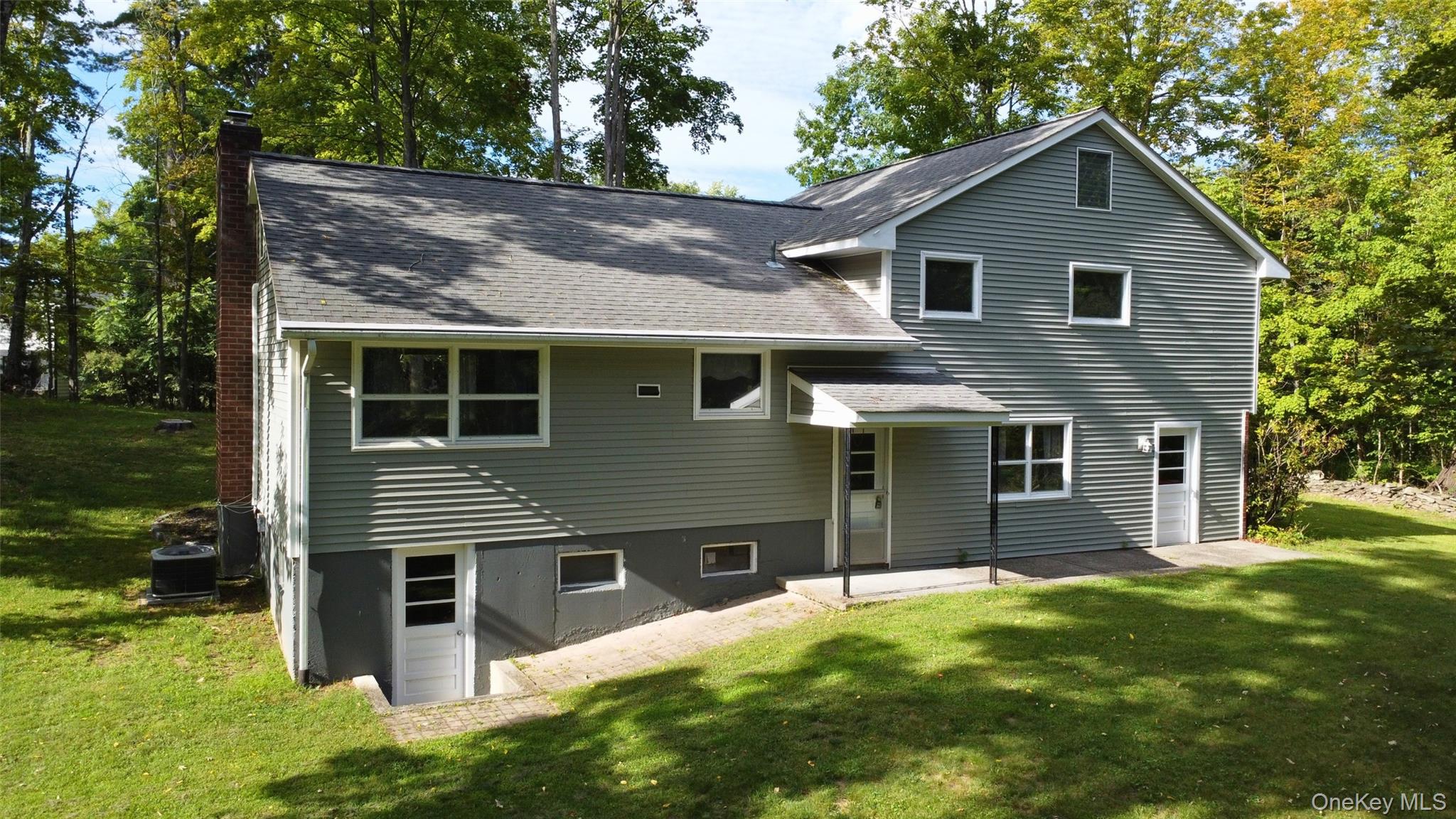 116 New Hackensack Road – For Rent photo 9