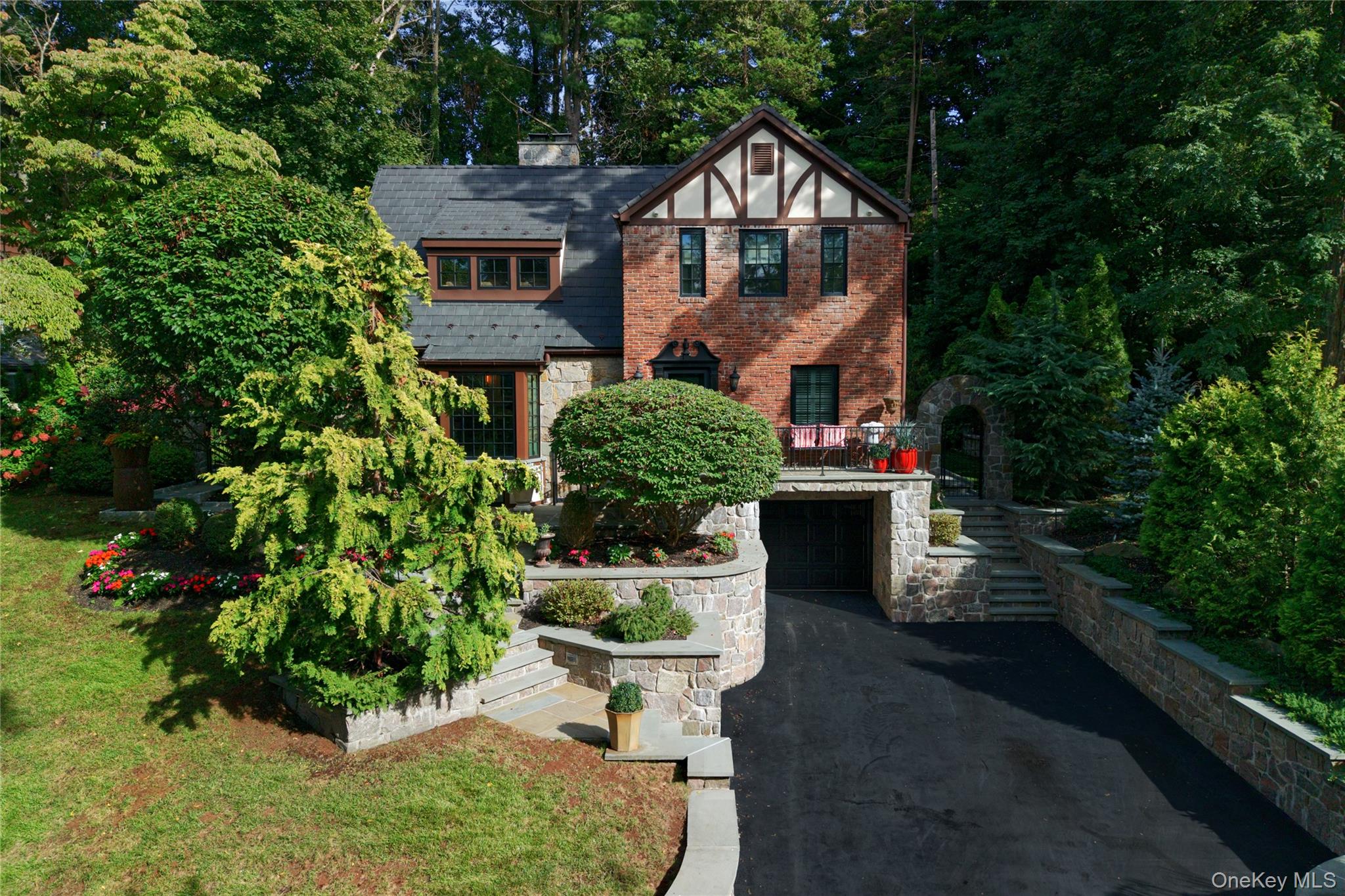 17 Sinclair Martin Drive – For Sale