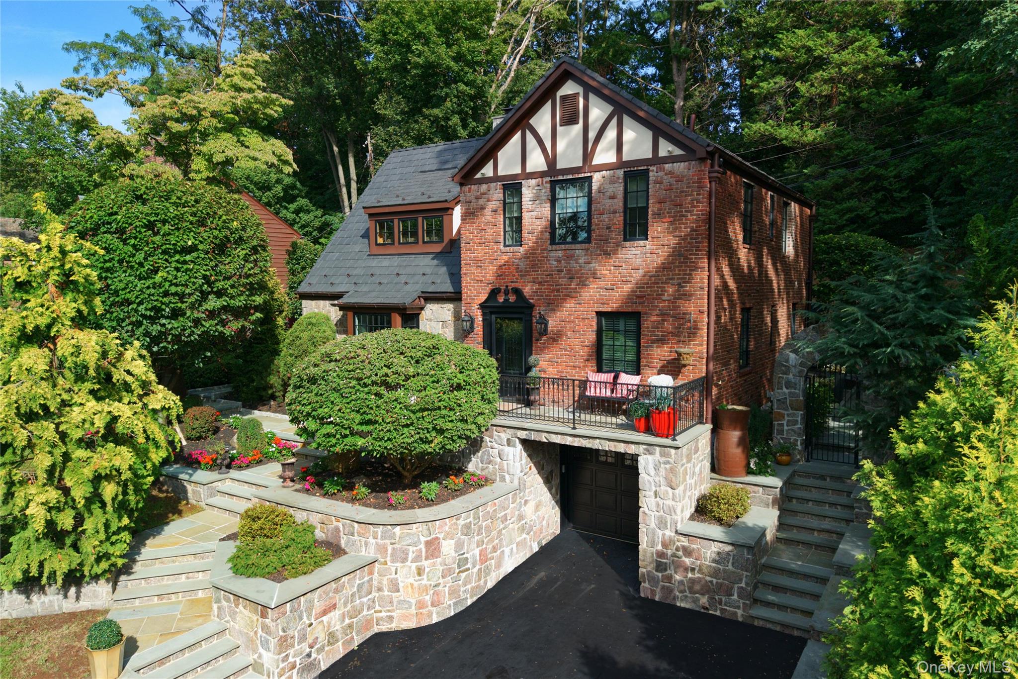 17 Sinclair Martin Drive – For Sale photo 2