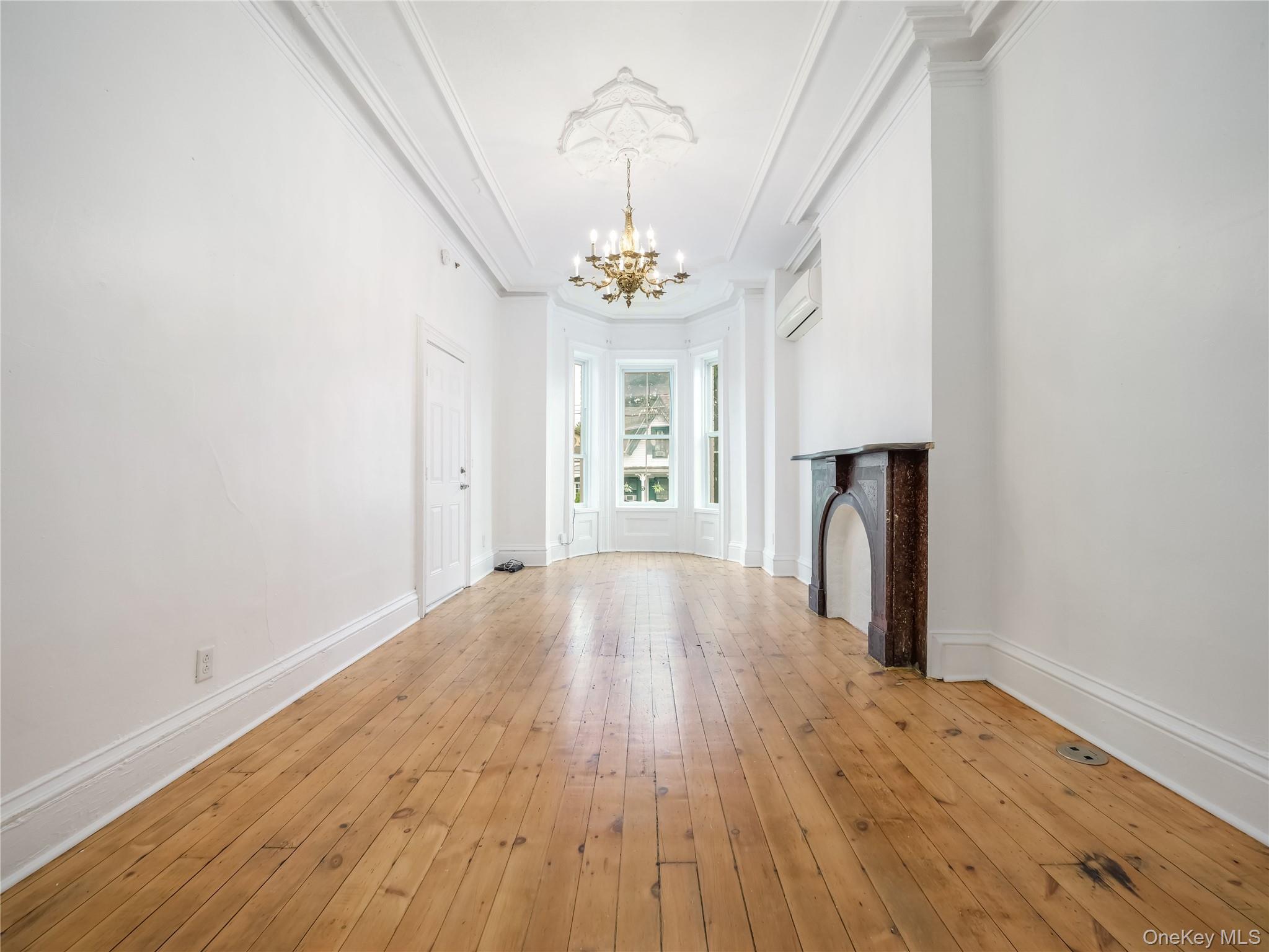 263 Liberty Street – For Sale photo 3