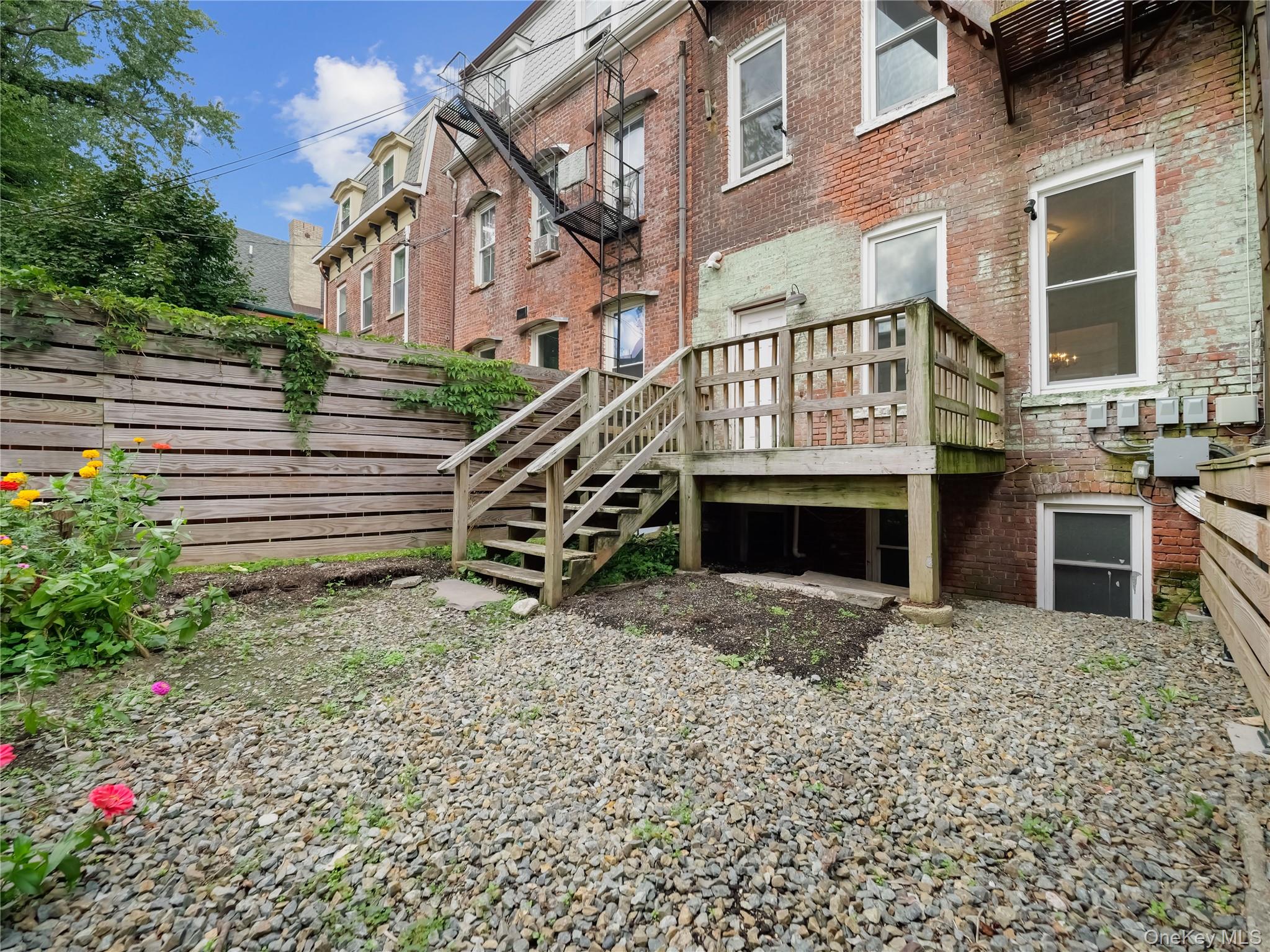 263 Liberty Street – For Sale photo 28