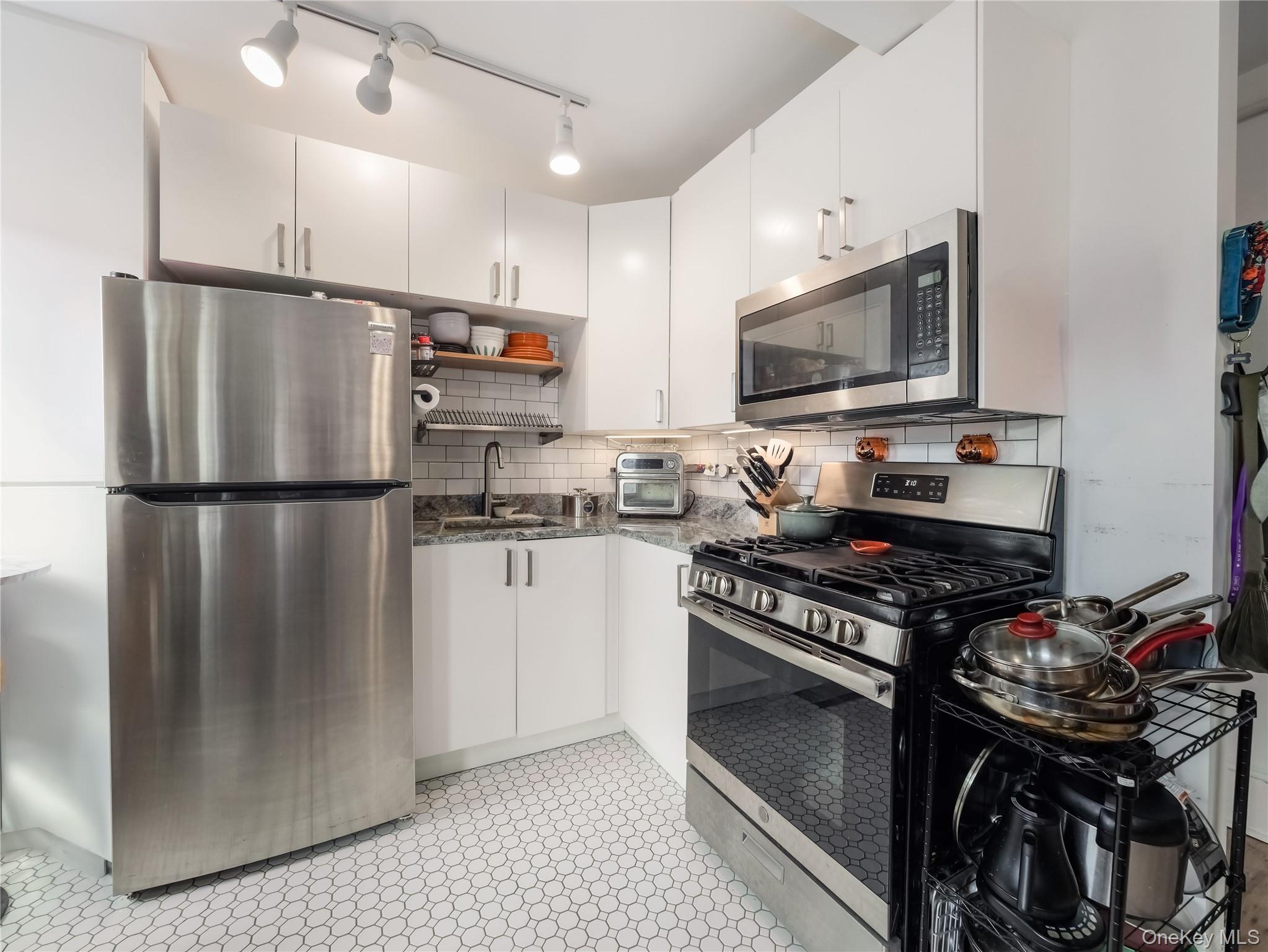 263 Liberty Street – For Sale photo 43
