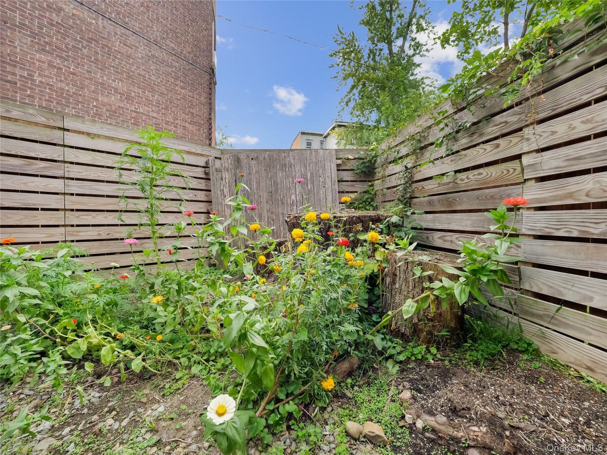 263 Liberty Street – For Sale photo 27