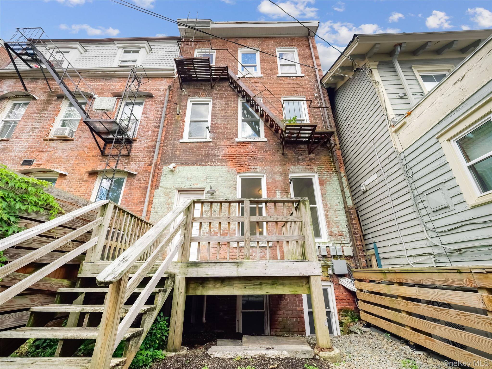 263 Liberty Street – For Sale photo 30