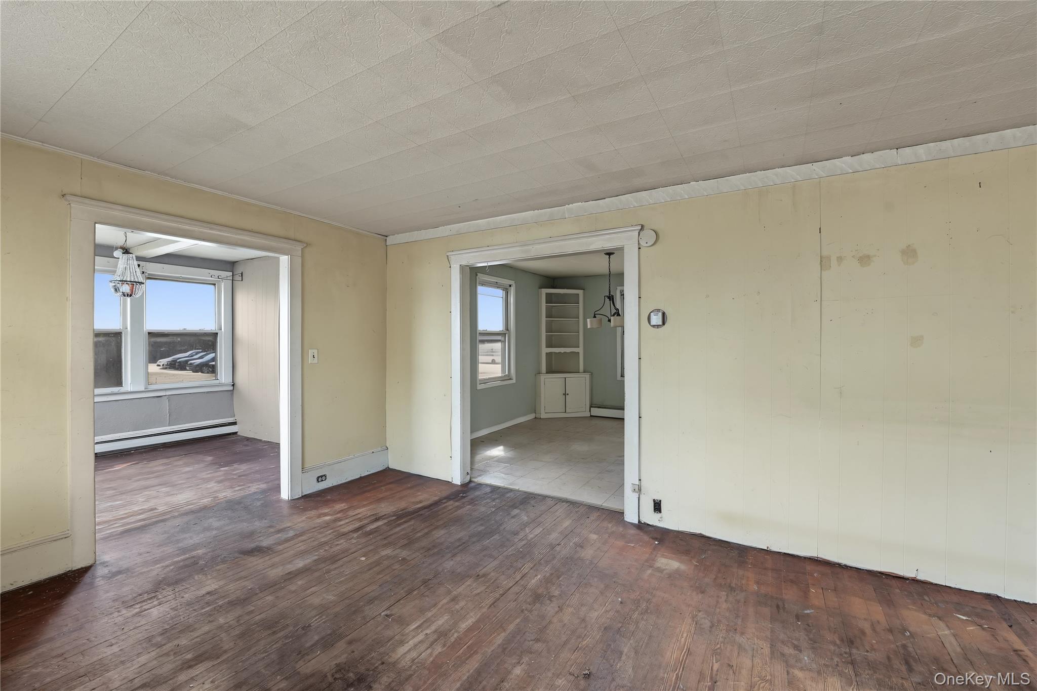 2 Willett Avenue – For Sale photo 2