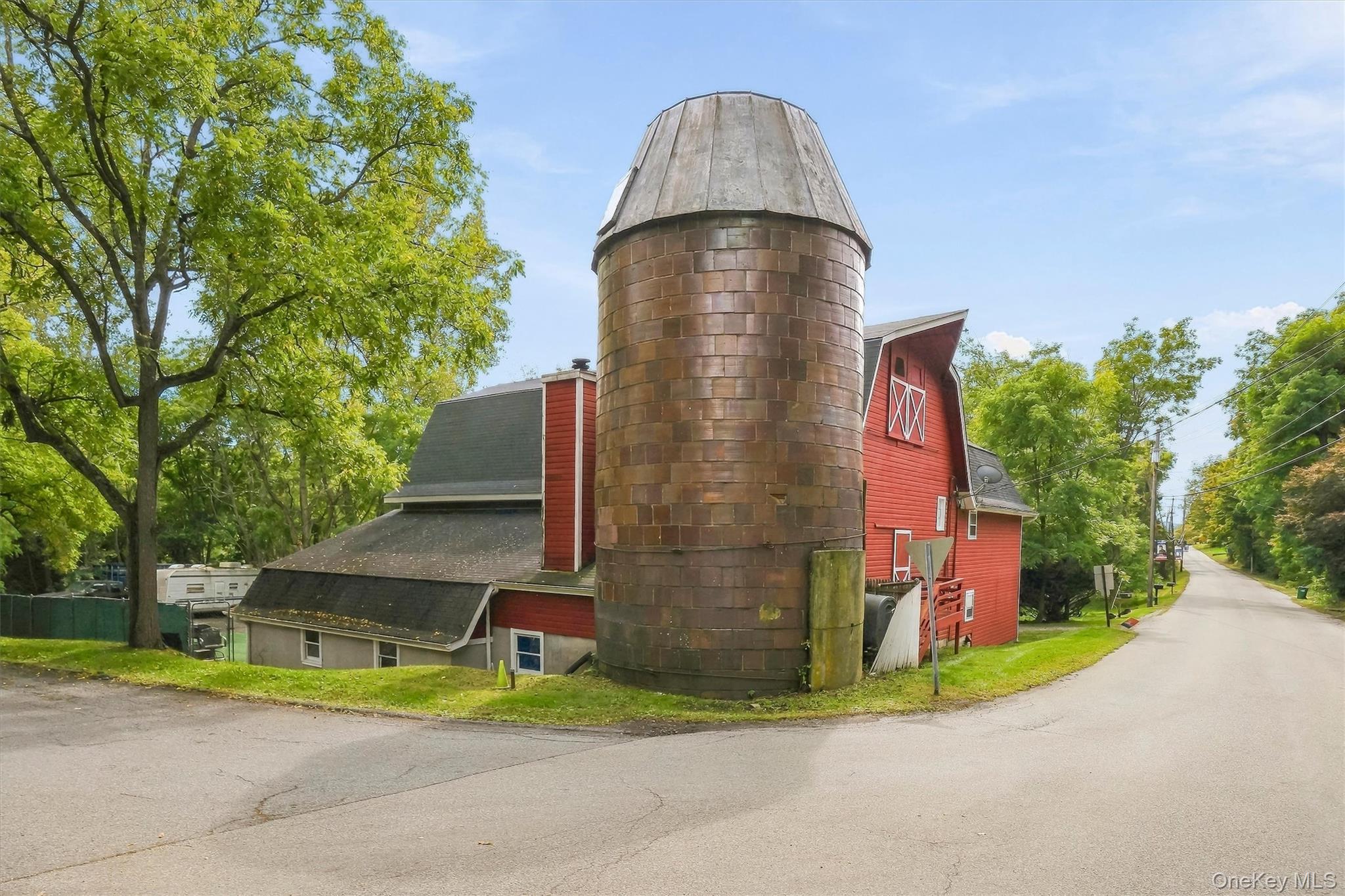 52 Church Street – For Sale photo 3