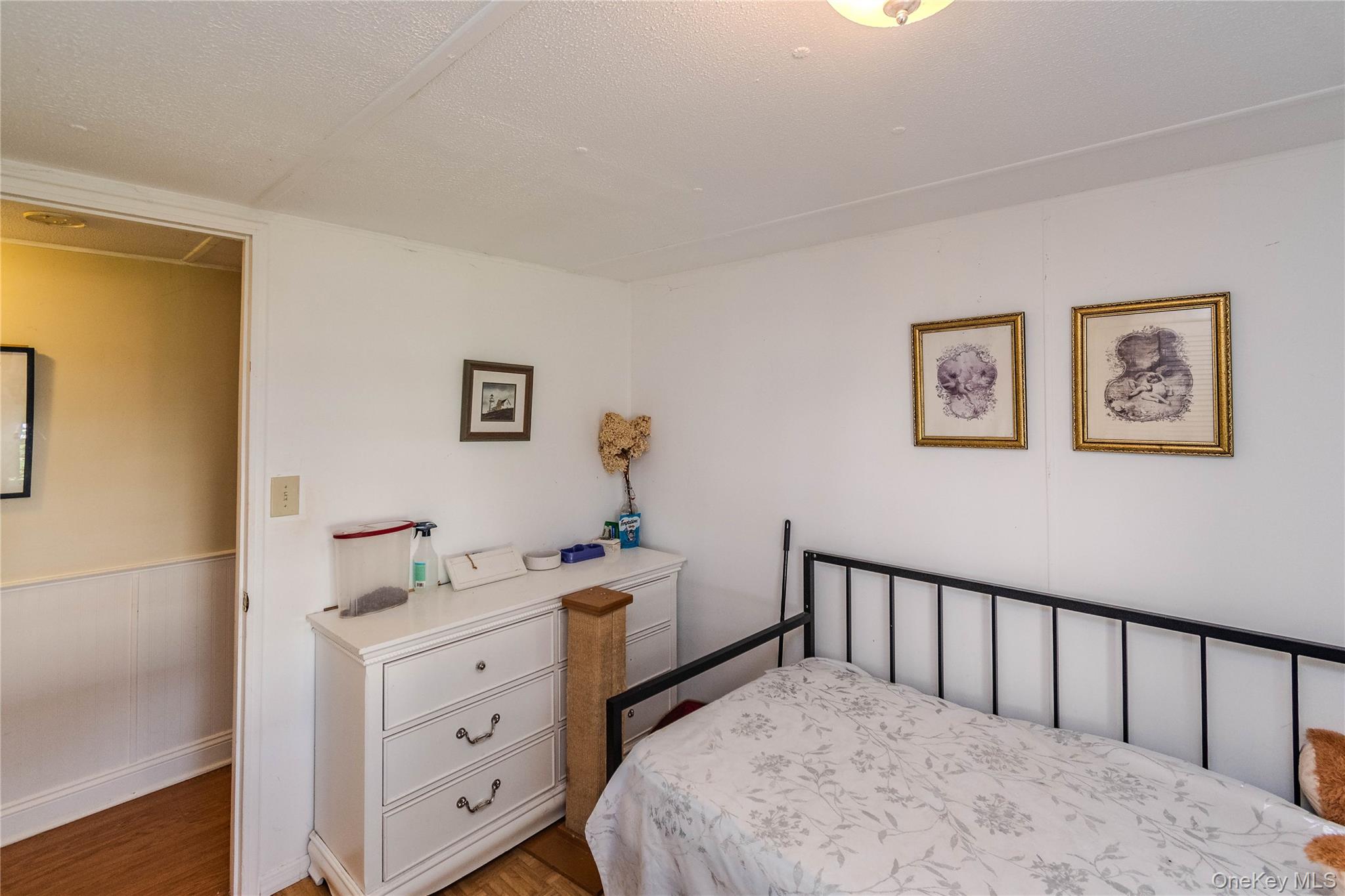 723 Beekman Road, Unit 11 photo 13