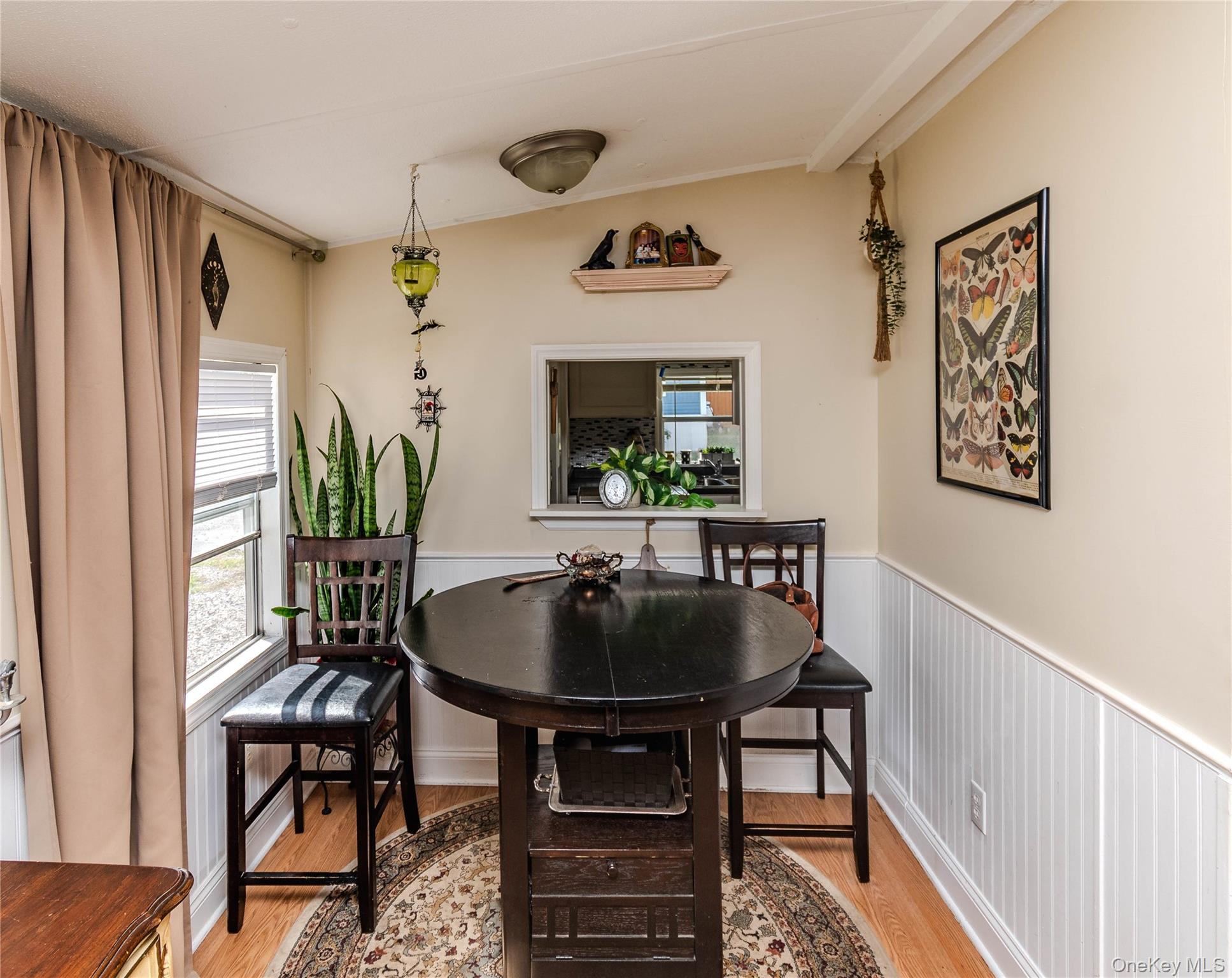 723 Beekman Road, Unit 11 photo 5