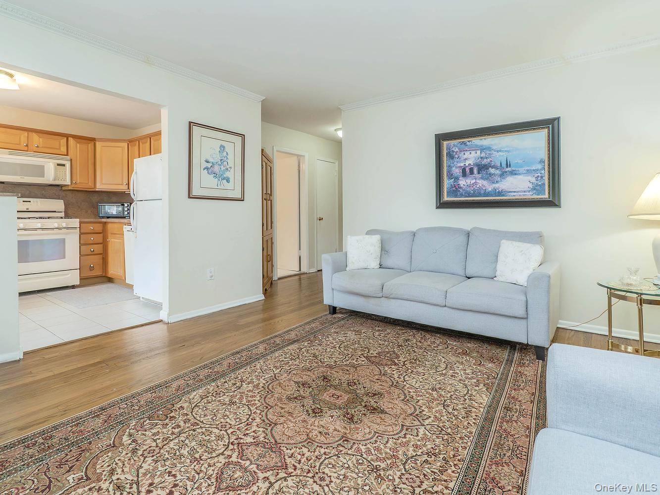 44 Corchaug Avenue – For Sale photo 4