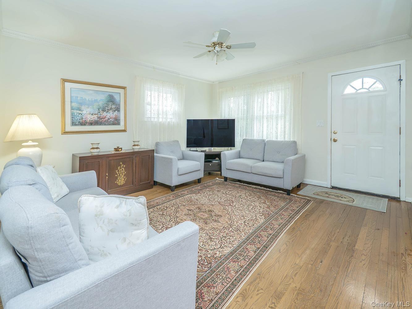 44 Corchaug Avenue – For Sale photo 5