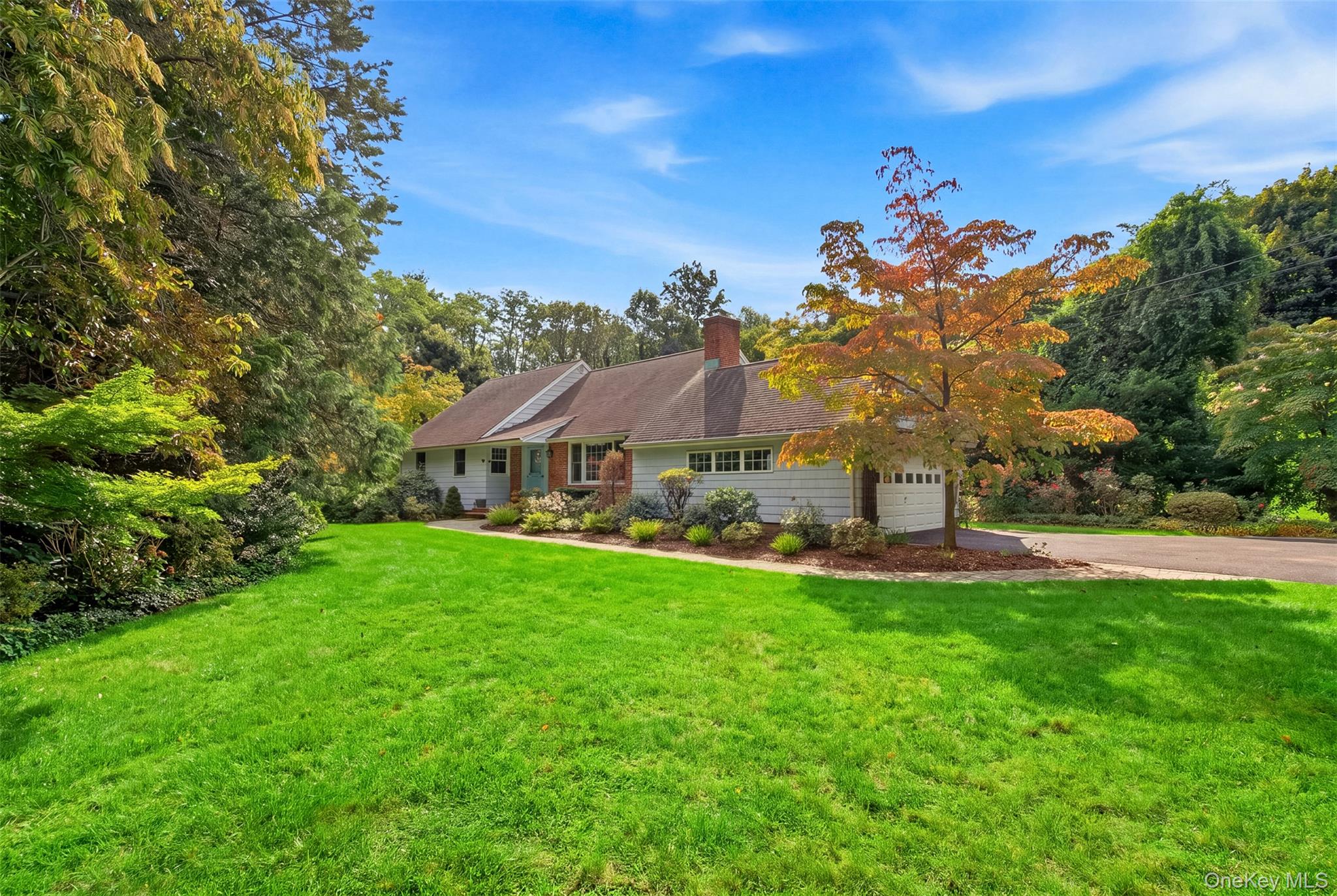 174 Flower Hill Road – For Sale photo 3