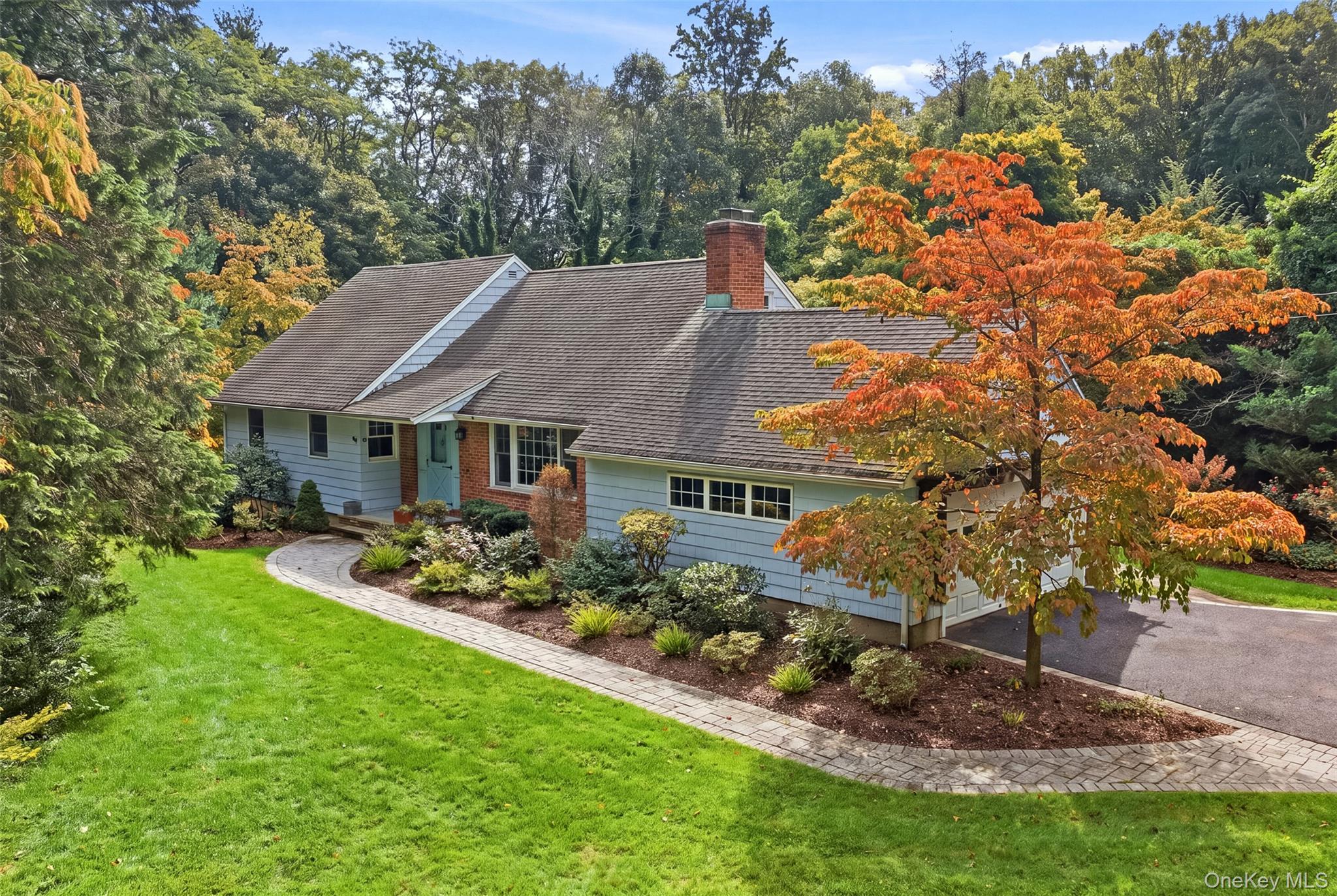 174 Flower Hill Road – For Sale