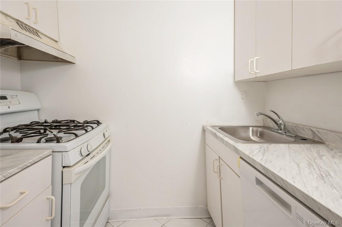 499 N Broadway, Unit 3A photo 18