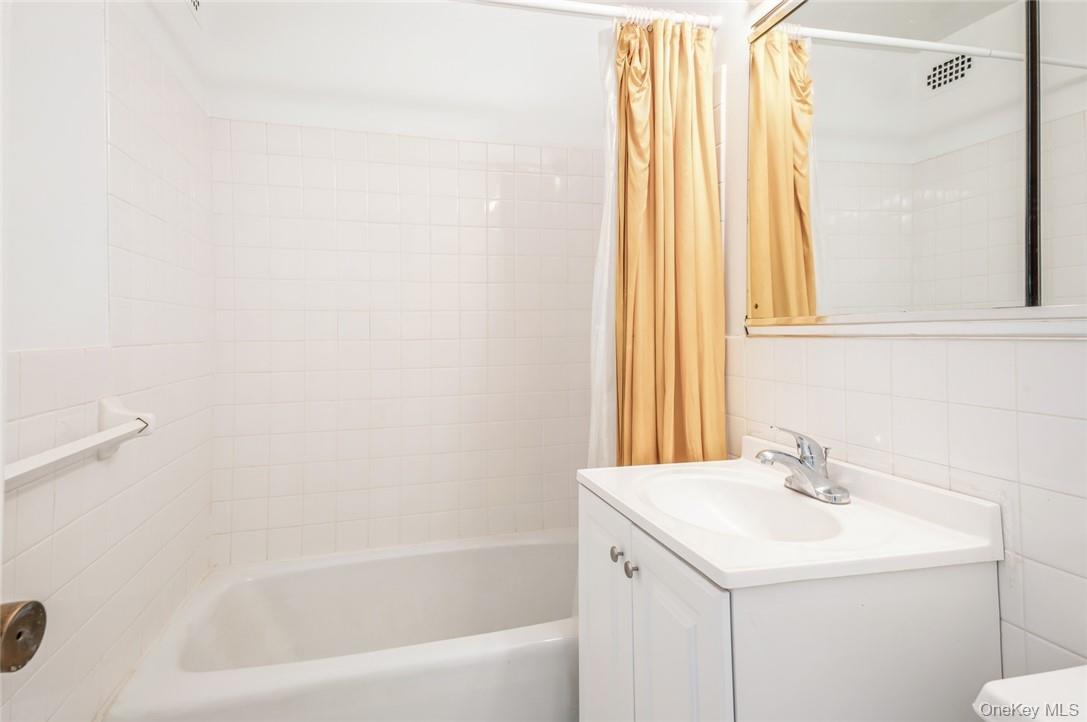 499 N Broadway, Unit 3A photo 22