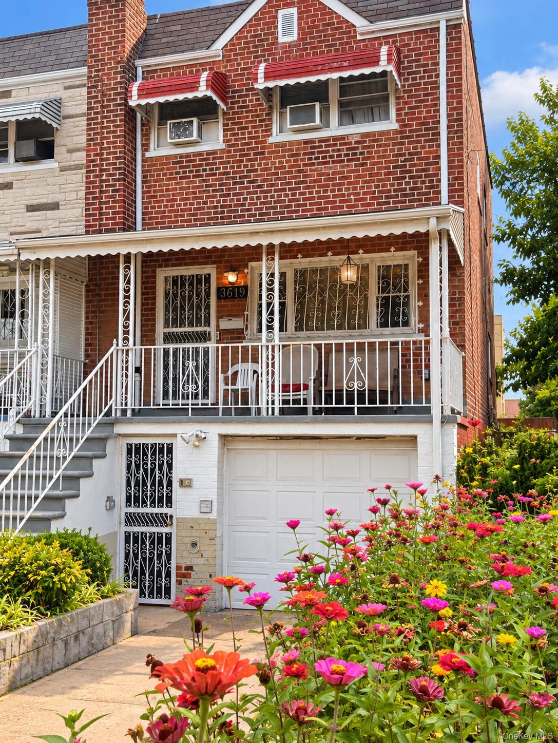 3619 Laconia Avenue – For Sale