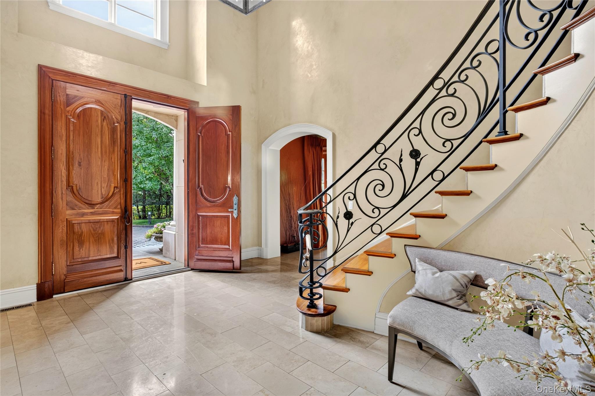 2 Vista Lane – For Sale photo 3