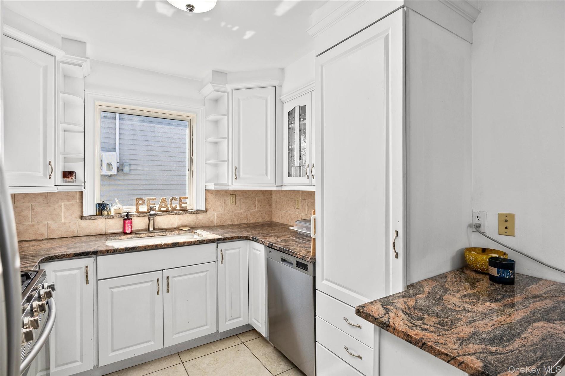 159-19 101 Street – For Sale photo 5